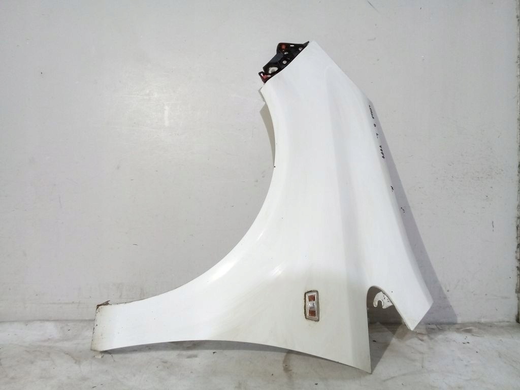 Opel Corsa D kotflügel links Y474