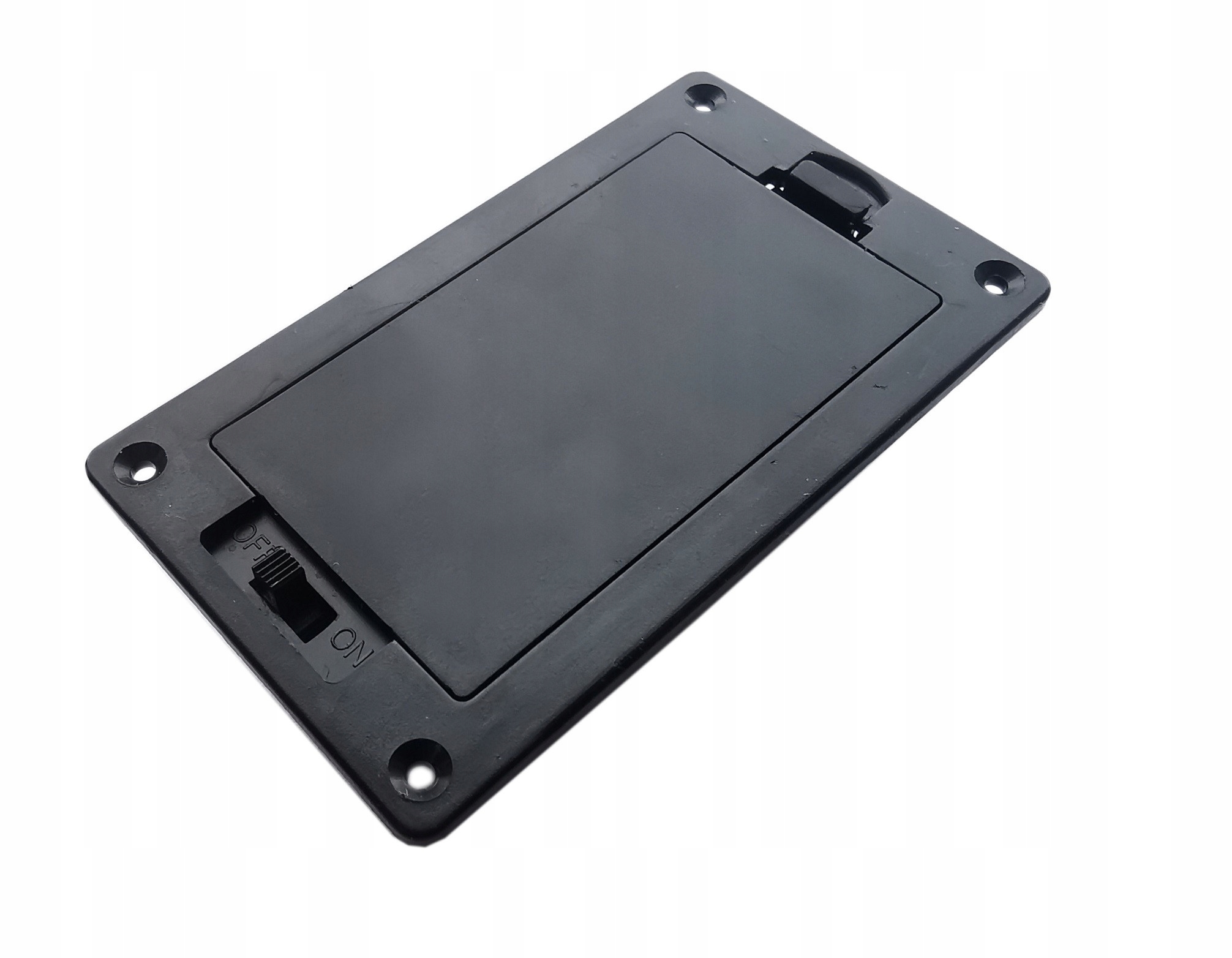 KOSZYK NA BATERIE 2XAA DO OBUDOWY Z WYŁĄCZNIKIEM