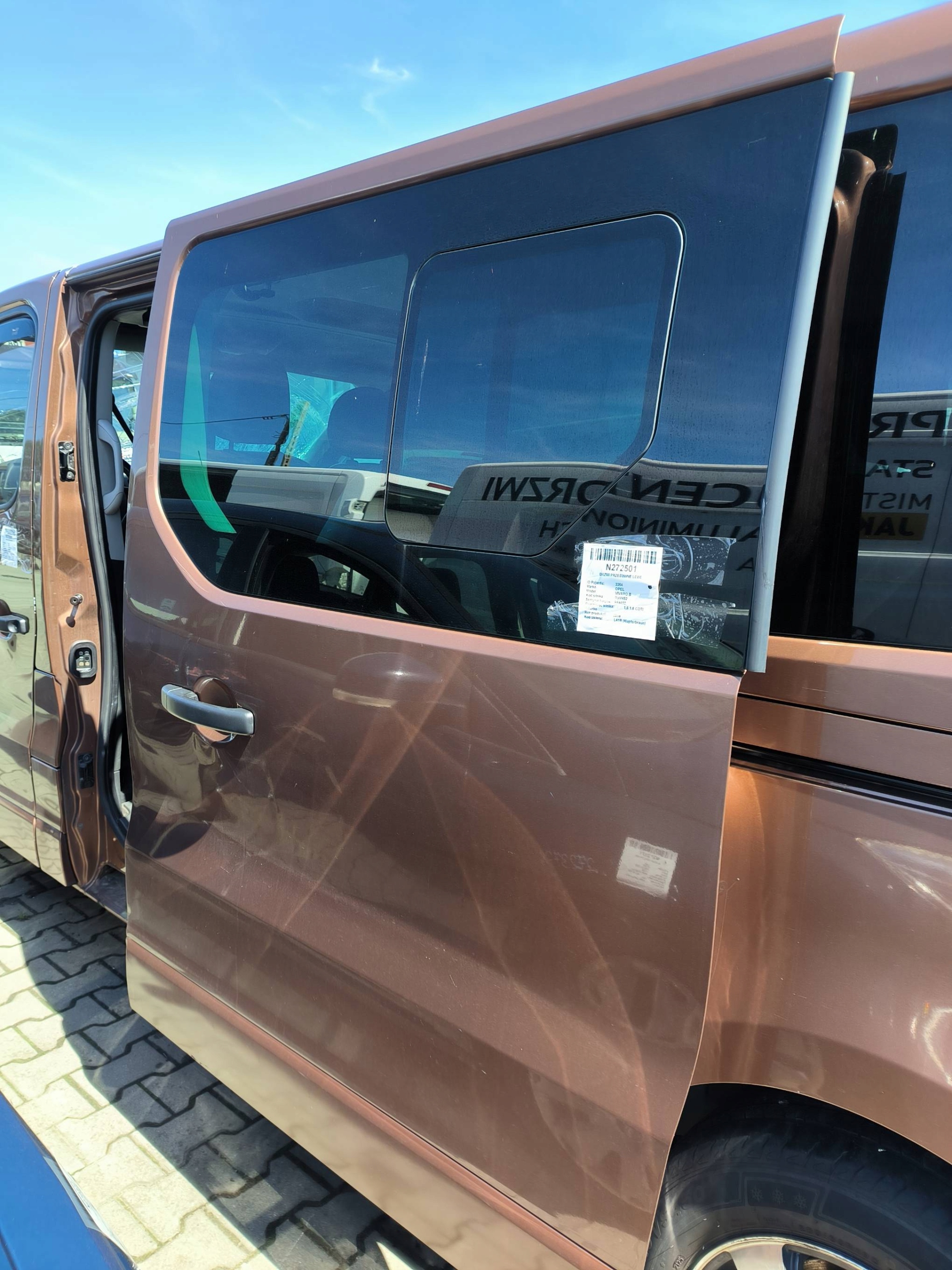 door sliding left L41R TRAFIC OPEL VIVARO B