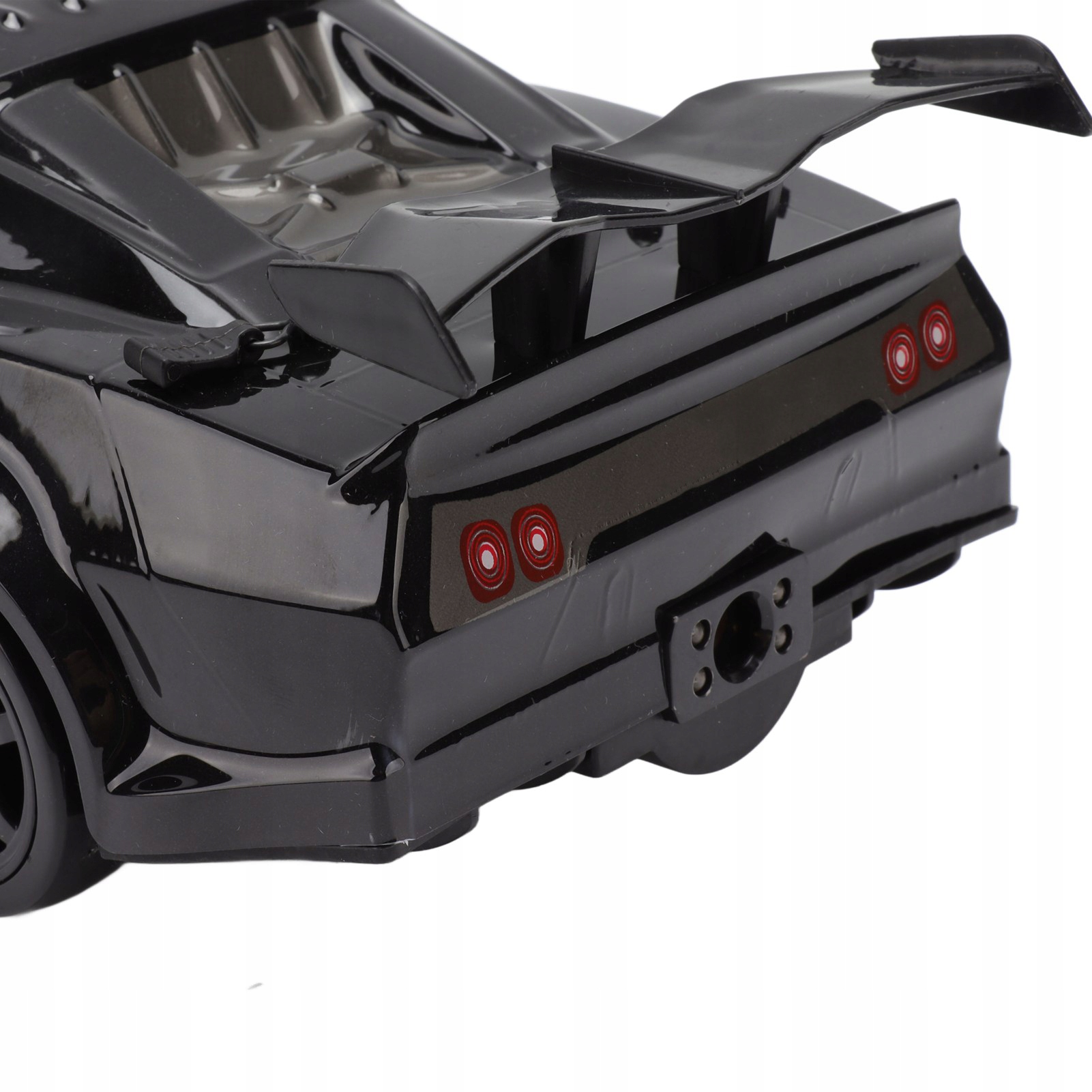 16A04 1/16 RC DRIFT CAR SYMULOWANY NAPĘD NA 4 Wiek dziecka 14 lat +