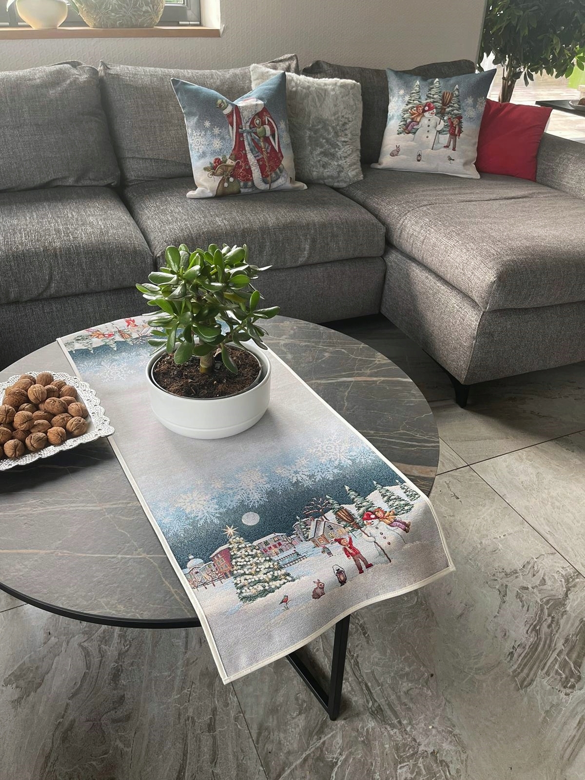 Běhoun 40x100 cm se sněhuláky a dětmi 1265