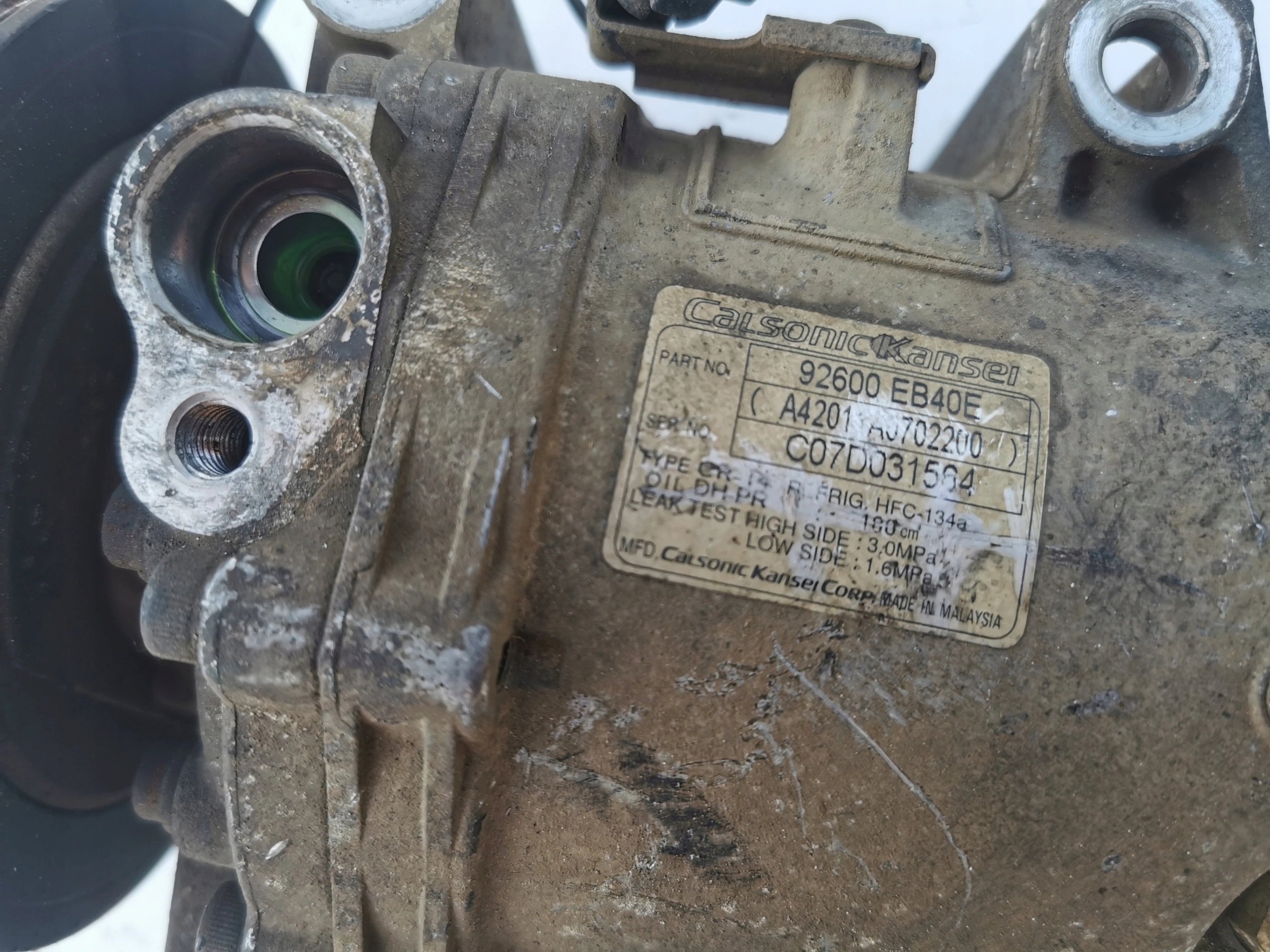 NISSAN NAVARA 2.5DCI 92600EB40E compressor; KLIMATYZ