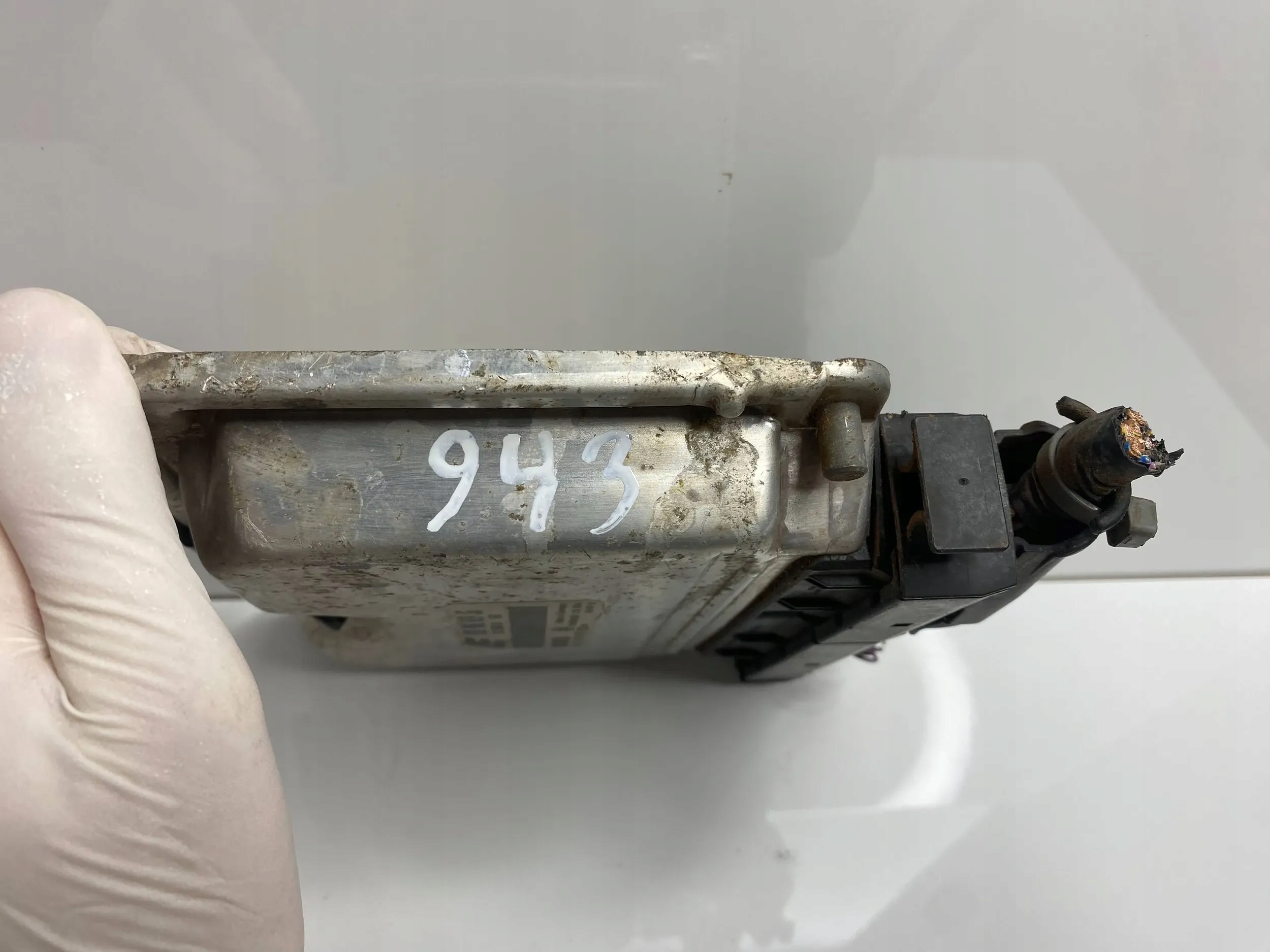 computer control unit of the engine VW 038906019JG