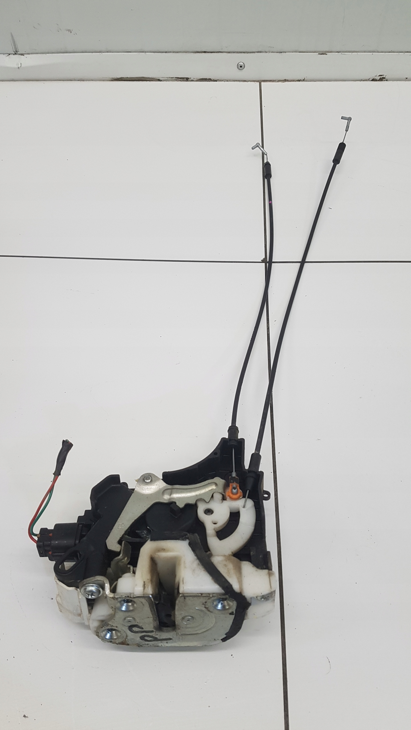 lock door right front CITROEN C-CROSSER 2 PINY 08507A