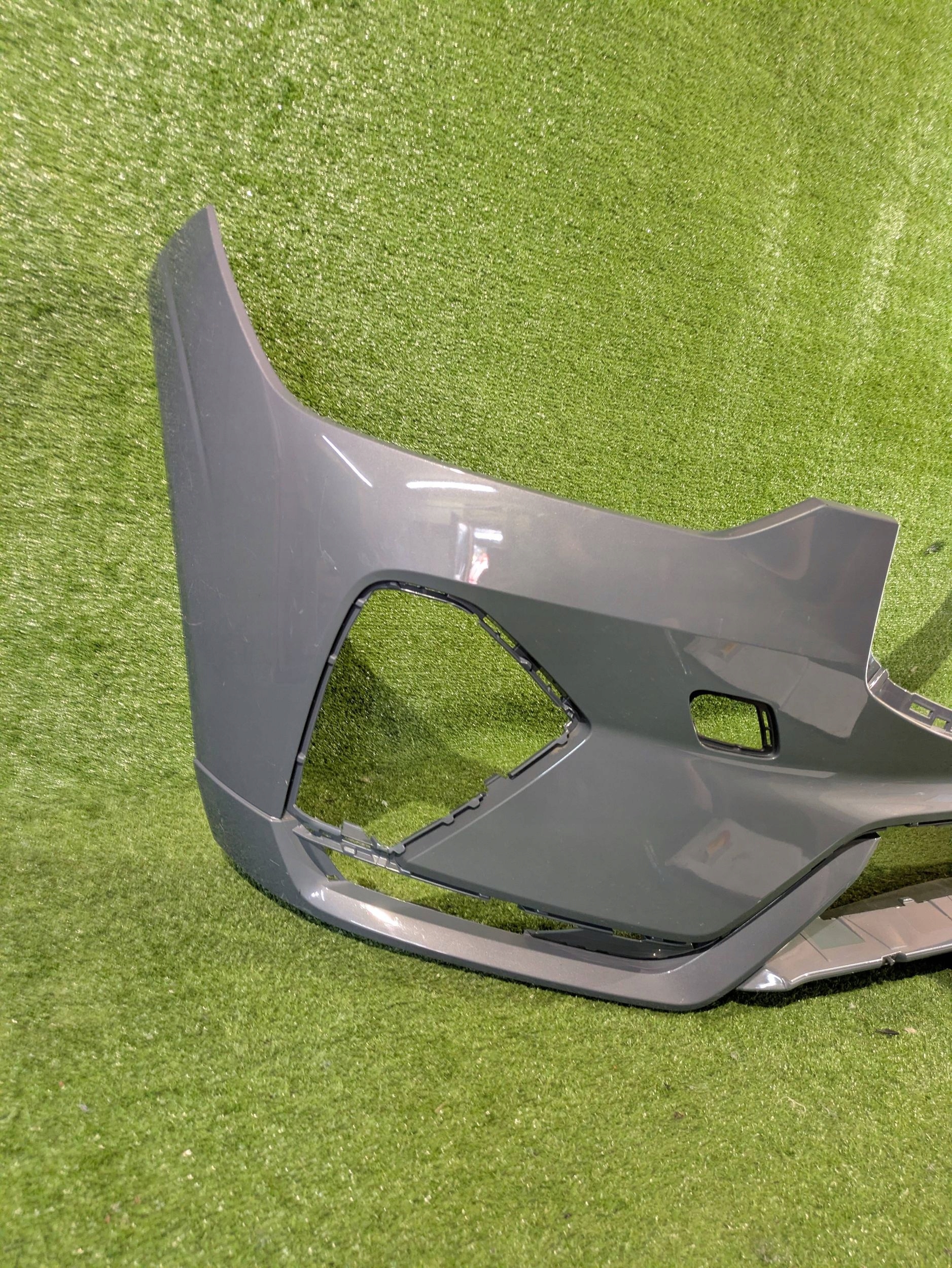 front bumper front VOLVO XC60 II LIFT R-design NR.8801