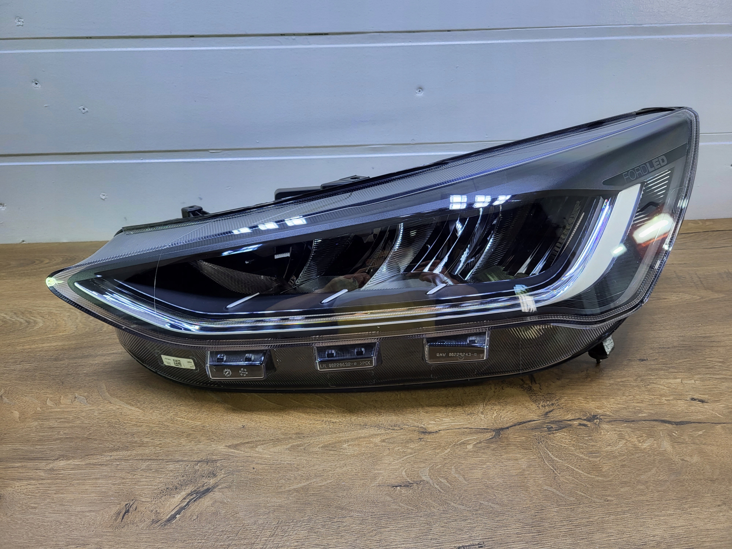 FORD FOCUS MK4 LIFT light front left LED NX7B-13E015-CF