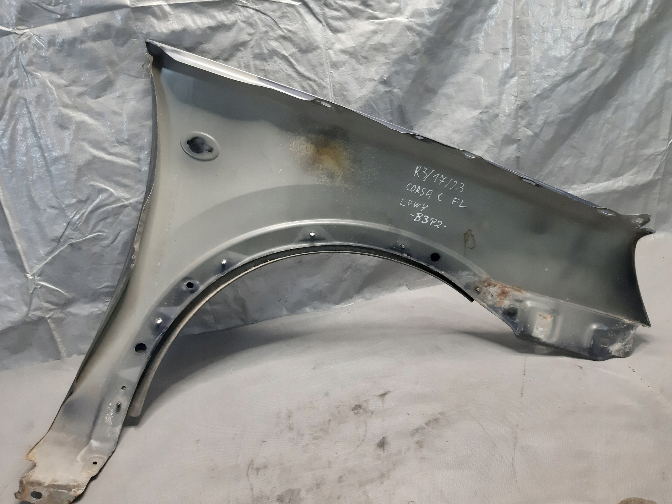 blatník levý OPEL CORSA C FL