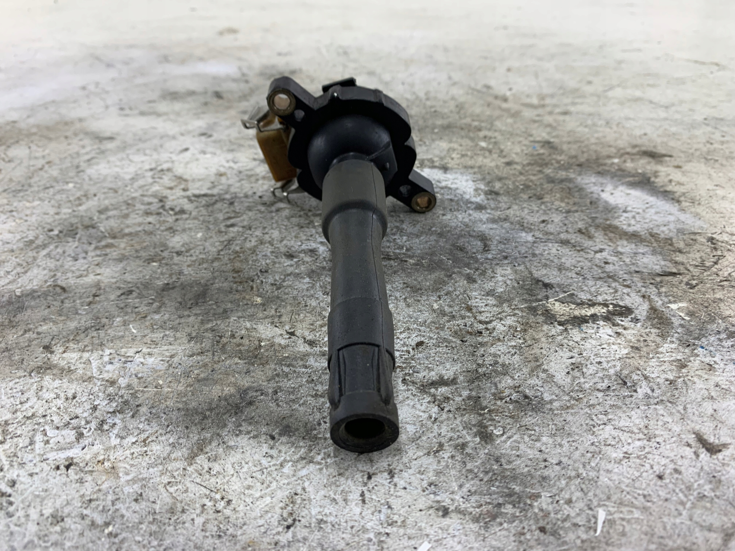 BMW E46 2.2 coil ignition 1748017