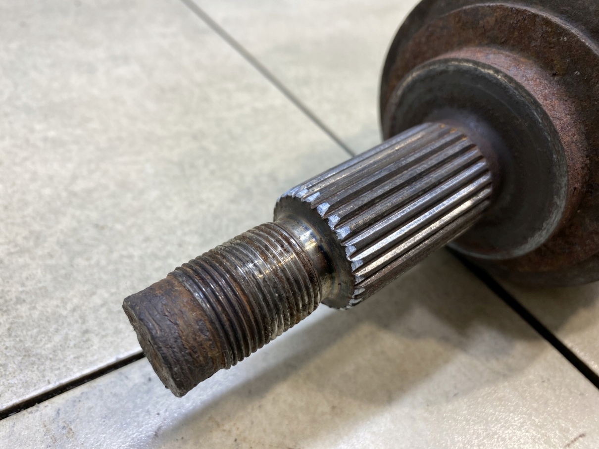 semi-axis left short. ESPACE IV 1.9 DCI 8200470133