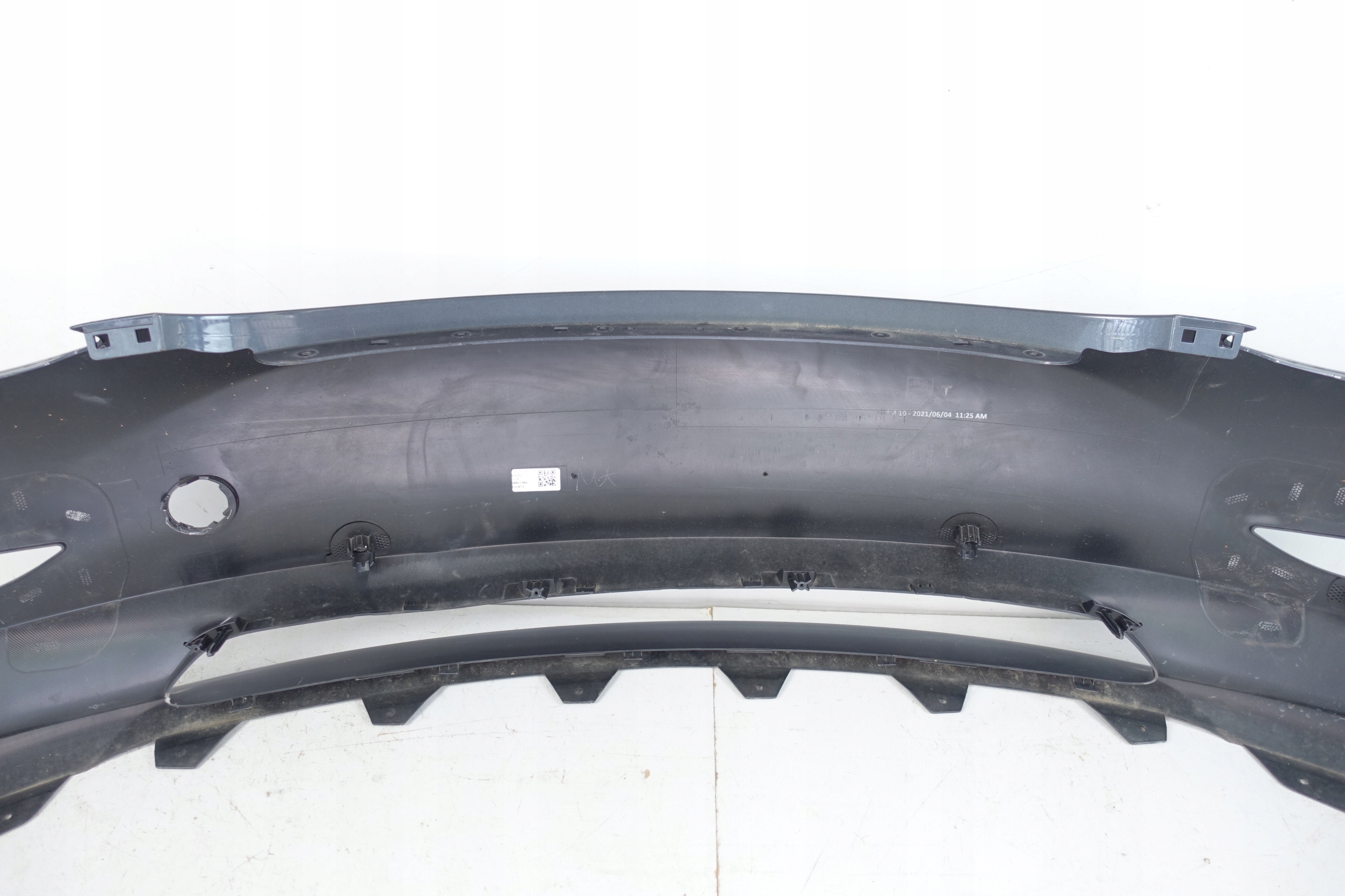 TESLA MODEL 3 III bumper front front 1084168-00-F