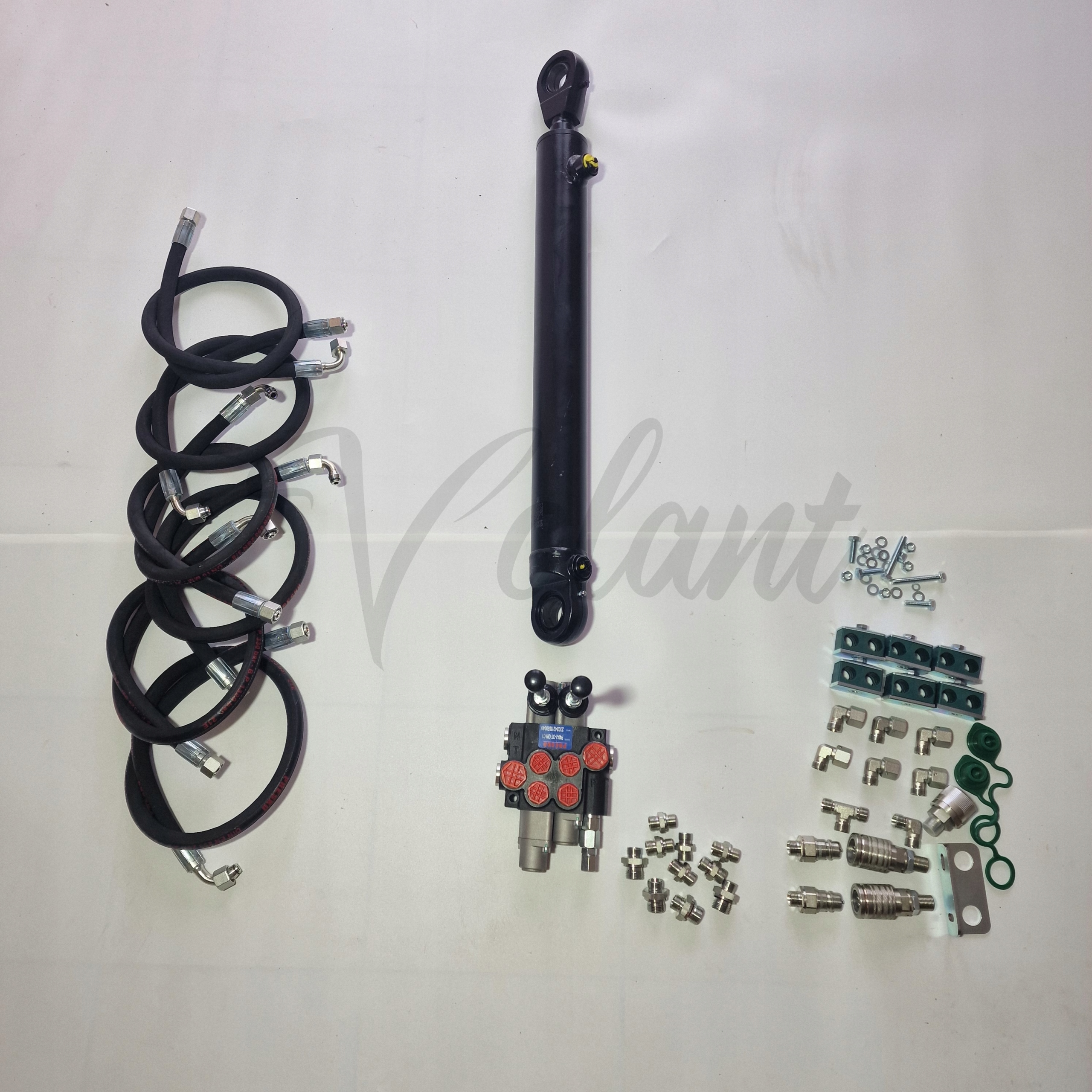 Rozdělovač C-360 2 Sekce Pro Čelní Nakladač Kompletní Na Blatník 40 L