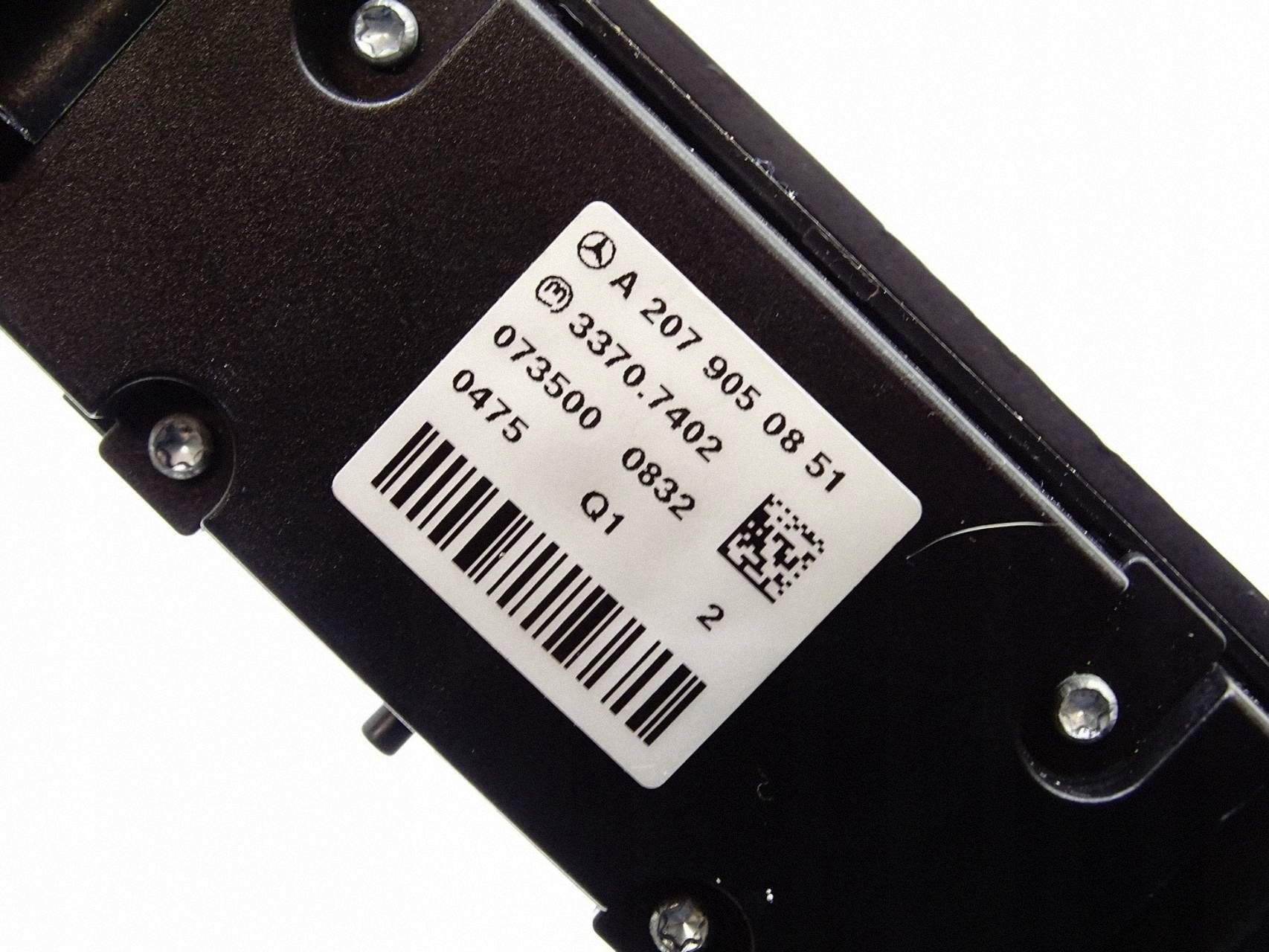 PANEL controls MERCEDES W207 A2079050851