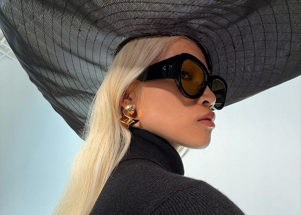 Smartfon APPLE iPhone 17 Pro 5G 256GB 6.3&quot; 120Hz Srebrny System operacyjny iOS