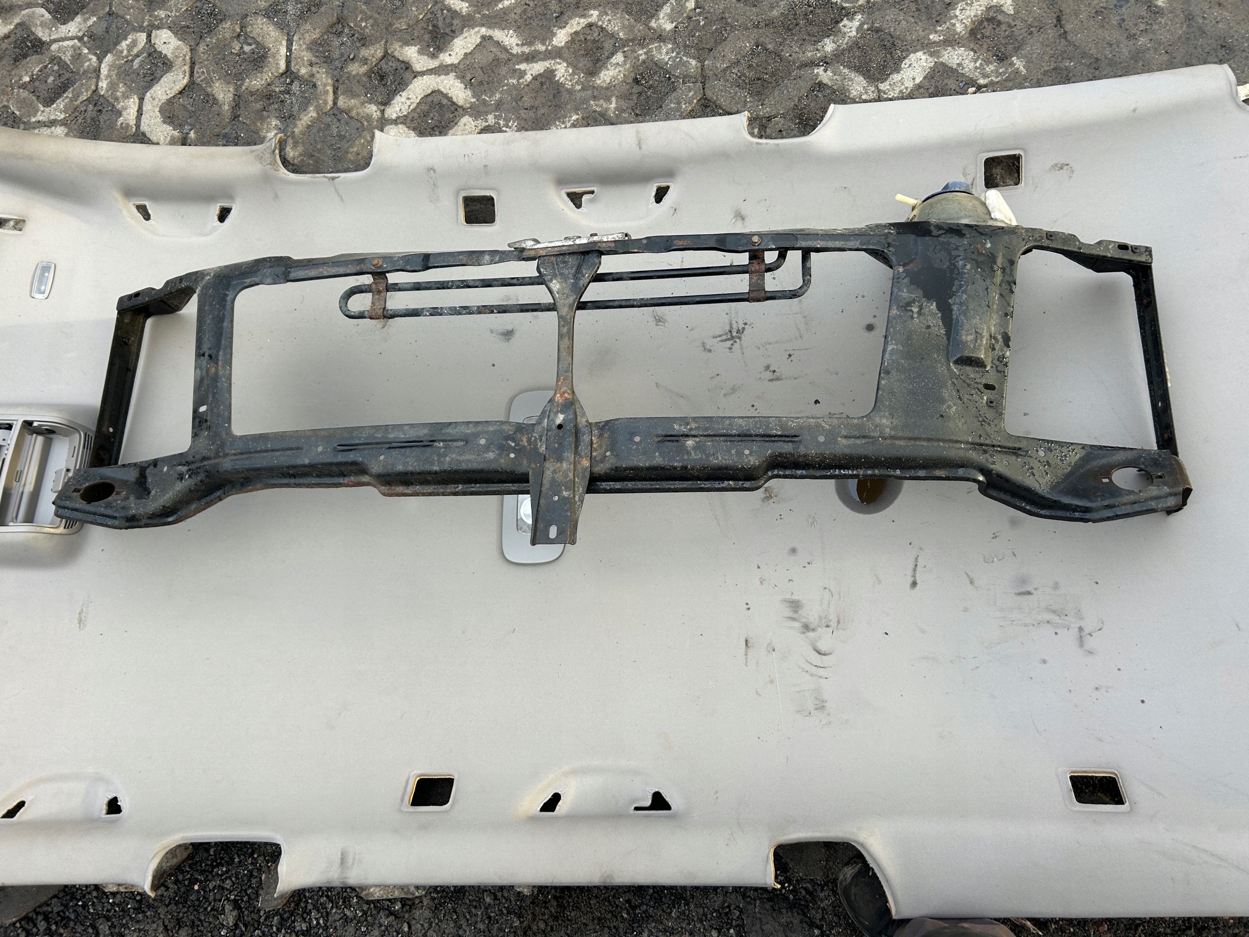 VW LT II support panel for radiators pillar iron