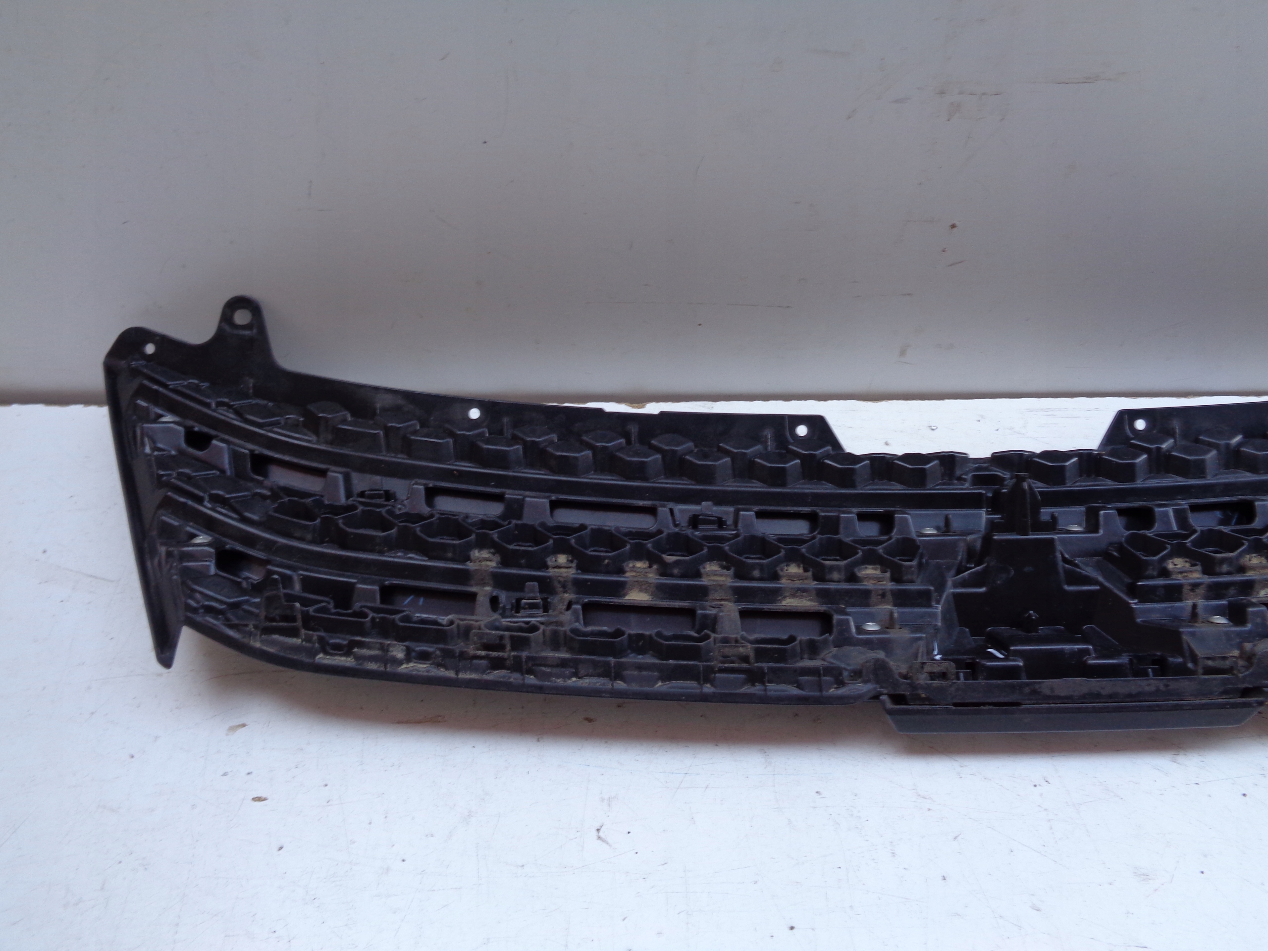 Grille MITSUBISHI ECLIPSE CROSS 17-21 NR 52152