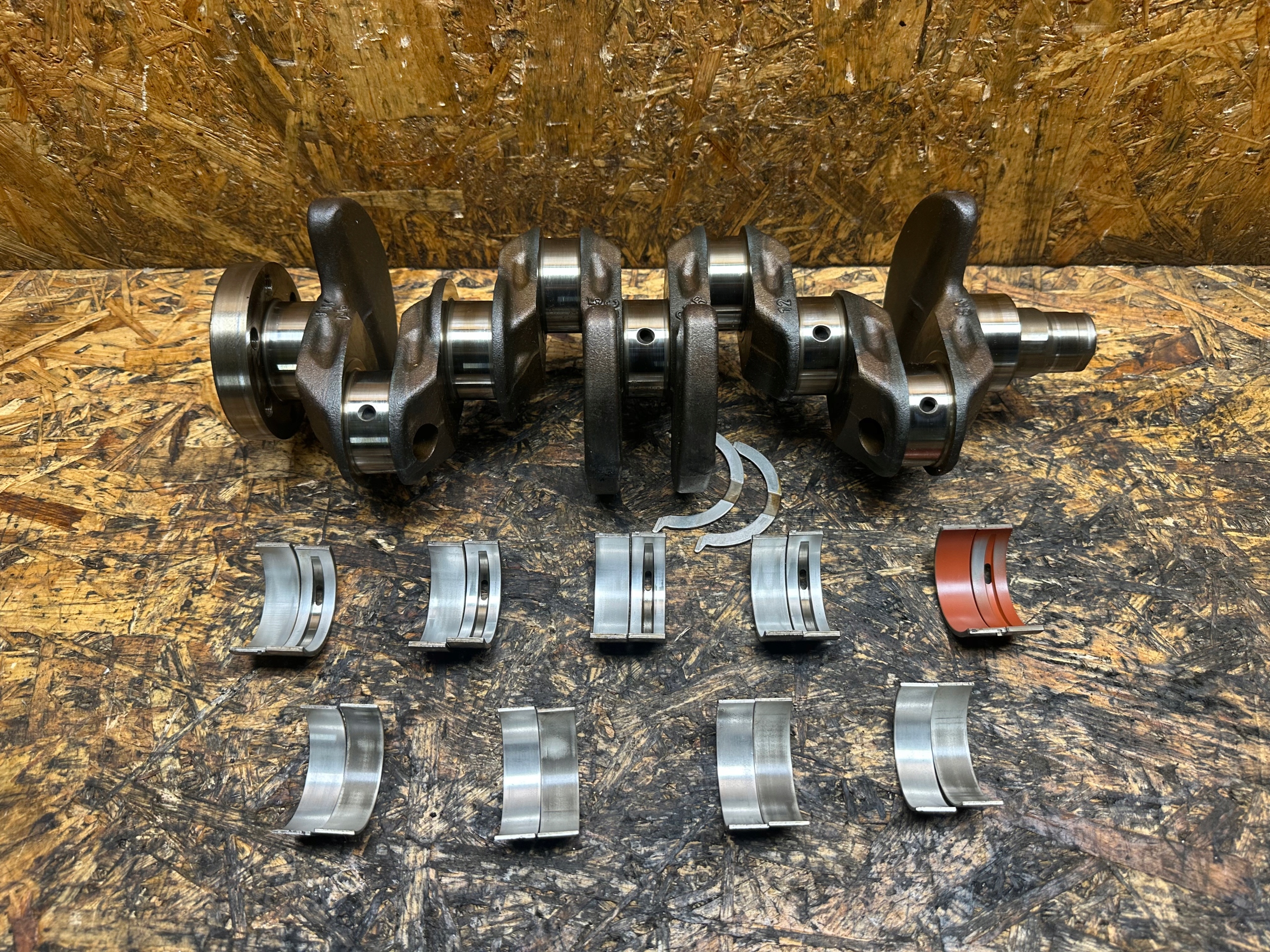 WAŁ KORBOWY 1.5 TSI TFSI DAD 05EC