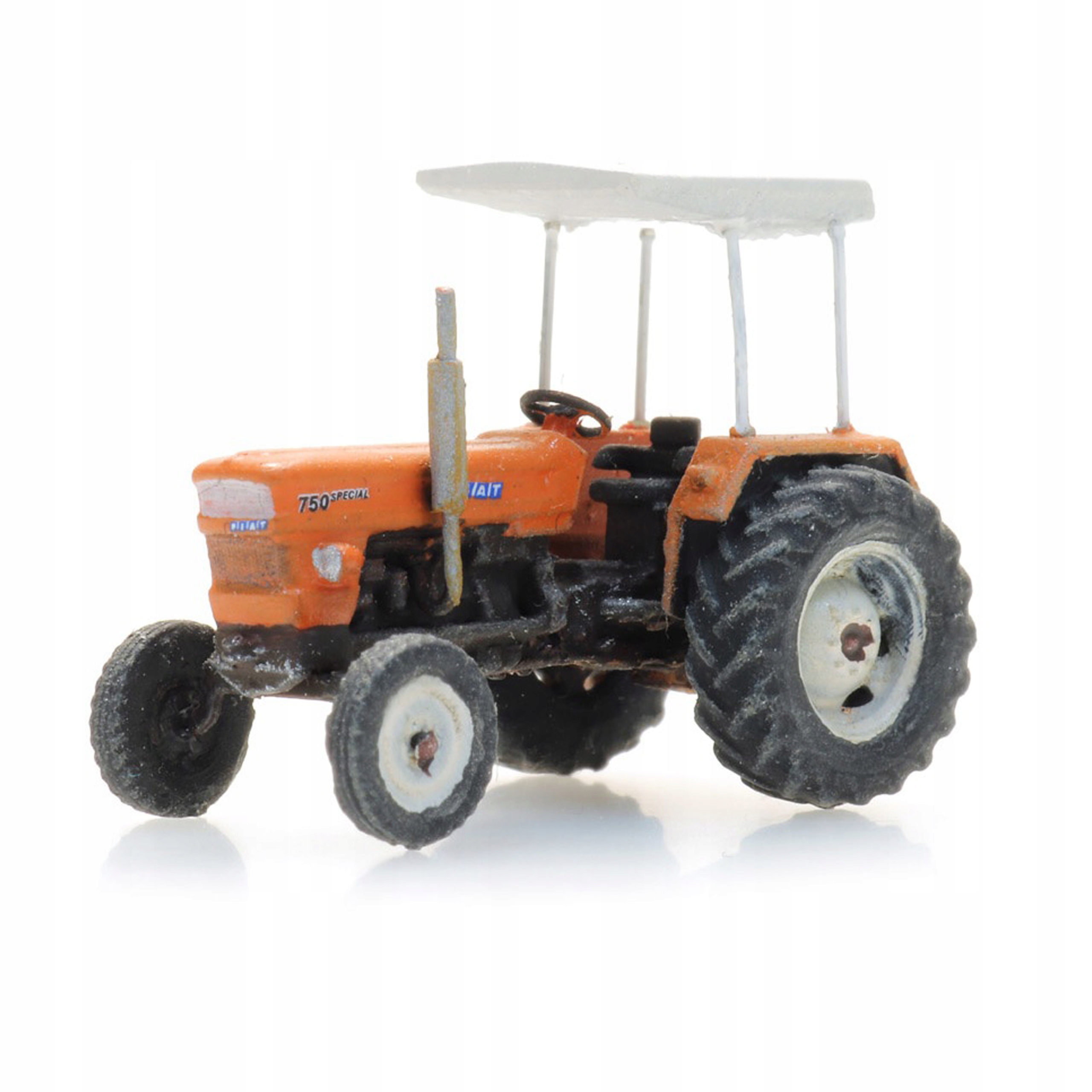 Hotový Model zemědělského traktoru Fiat 750 v měřítku N 1:160 Artitec