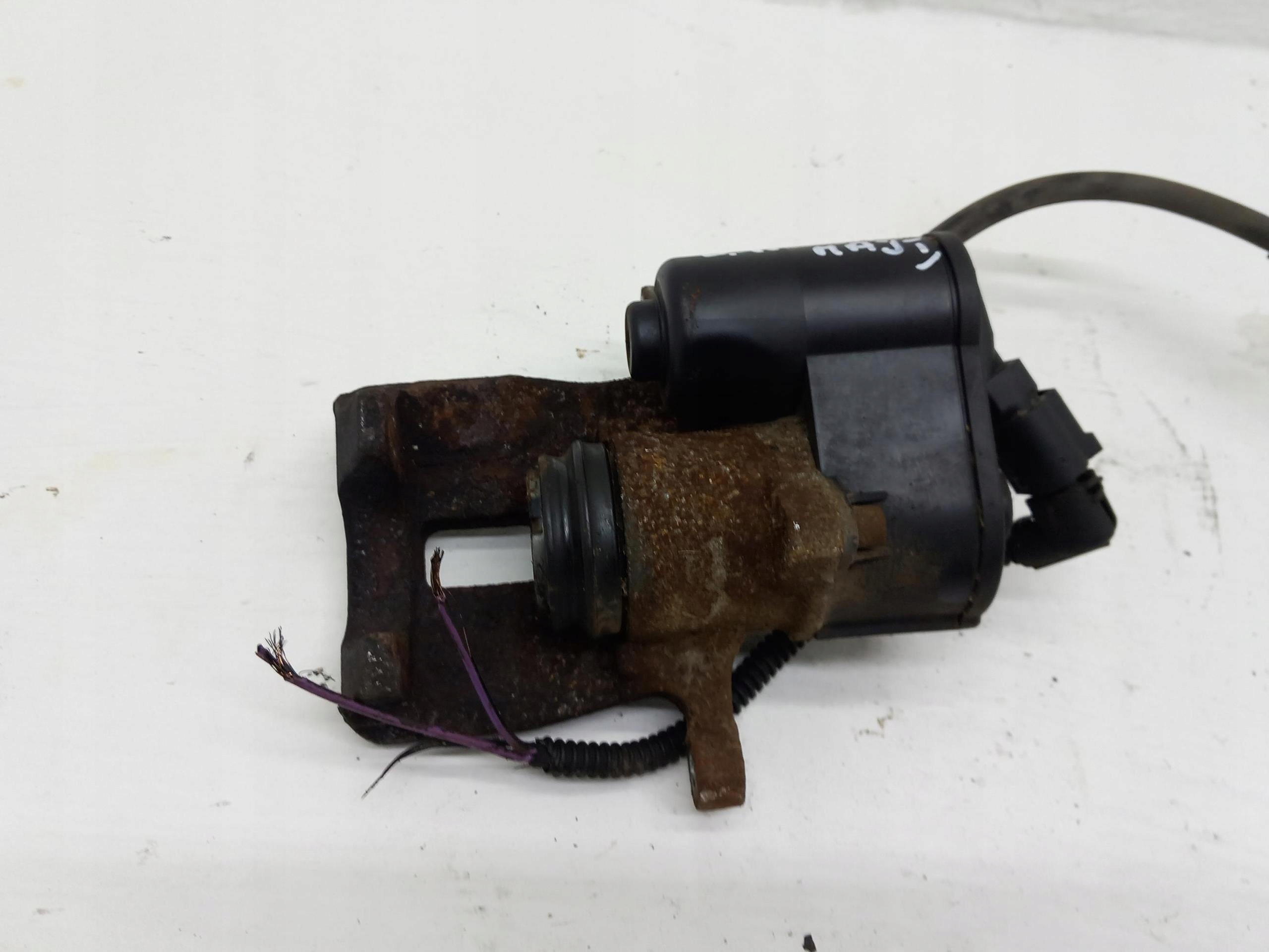 caliper brake electrical left rear part VW TIGUAN and 5N 07-15
