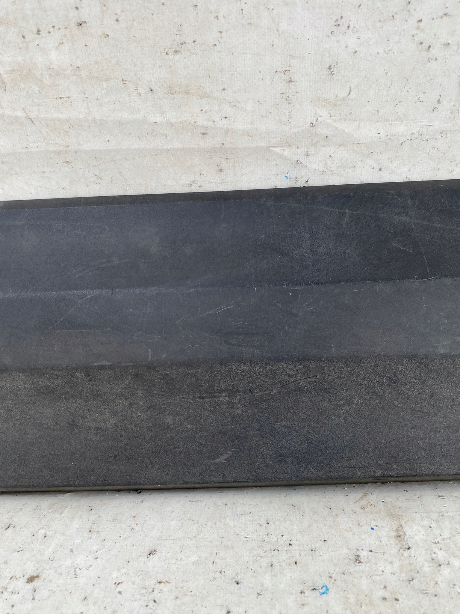 SKODA KAROQ 17- 57A moulding door right front 57A854940D