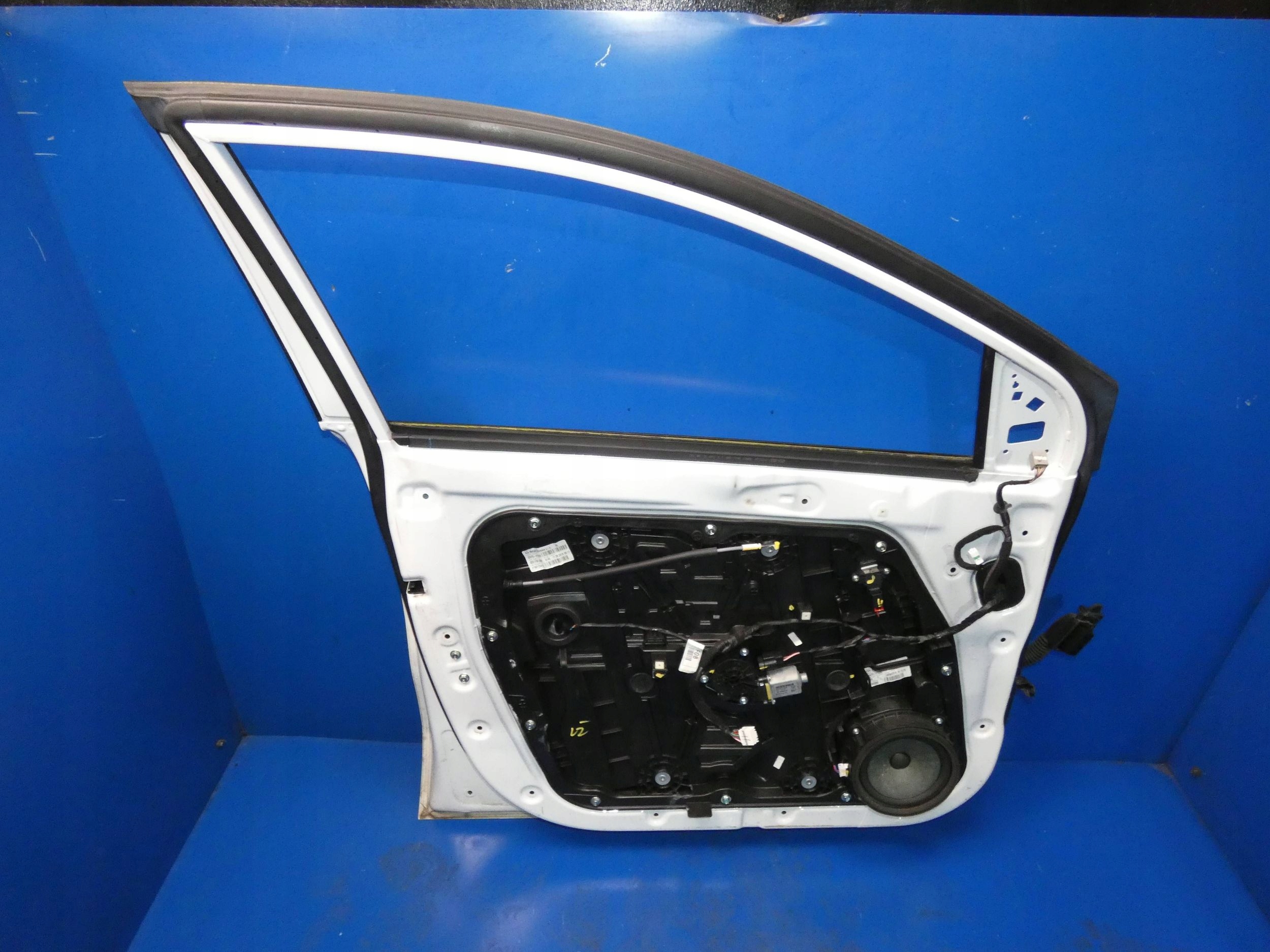 KIA SPORTAGE IV door left front front complete HW