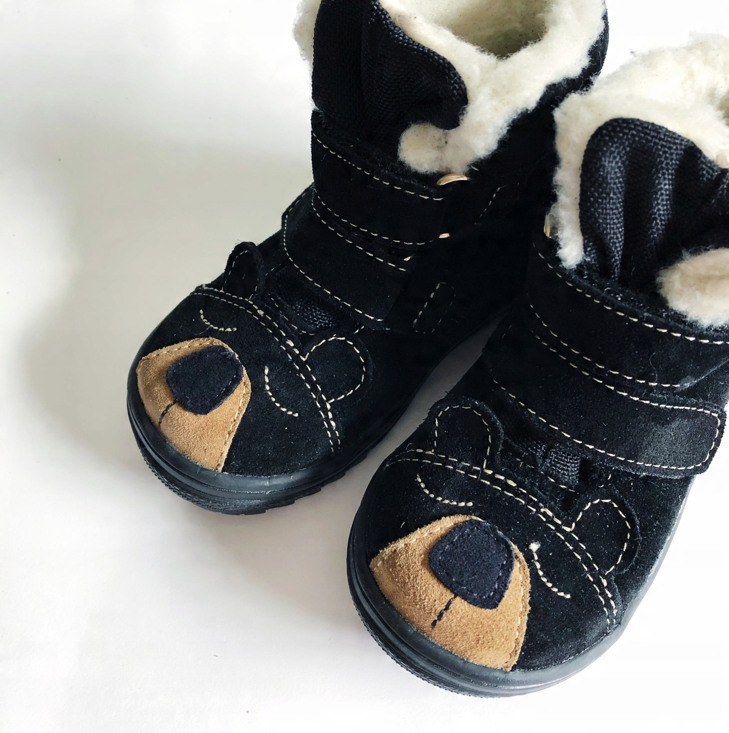 

Mido Noster buty zimowe śniegowce czarny 22-18 22