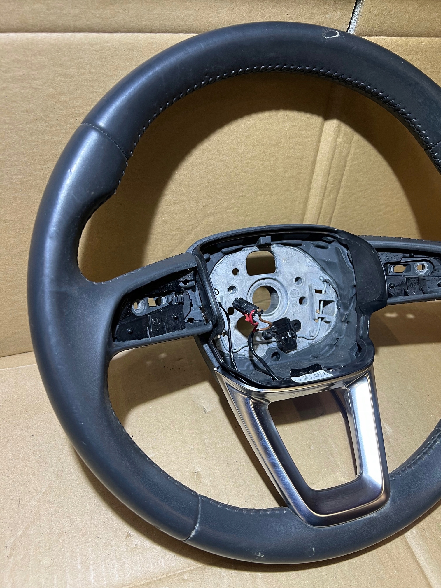 AUDI Q5 80A lenkrad Leder 3 RAM 80A419091L