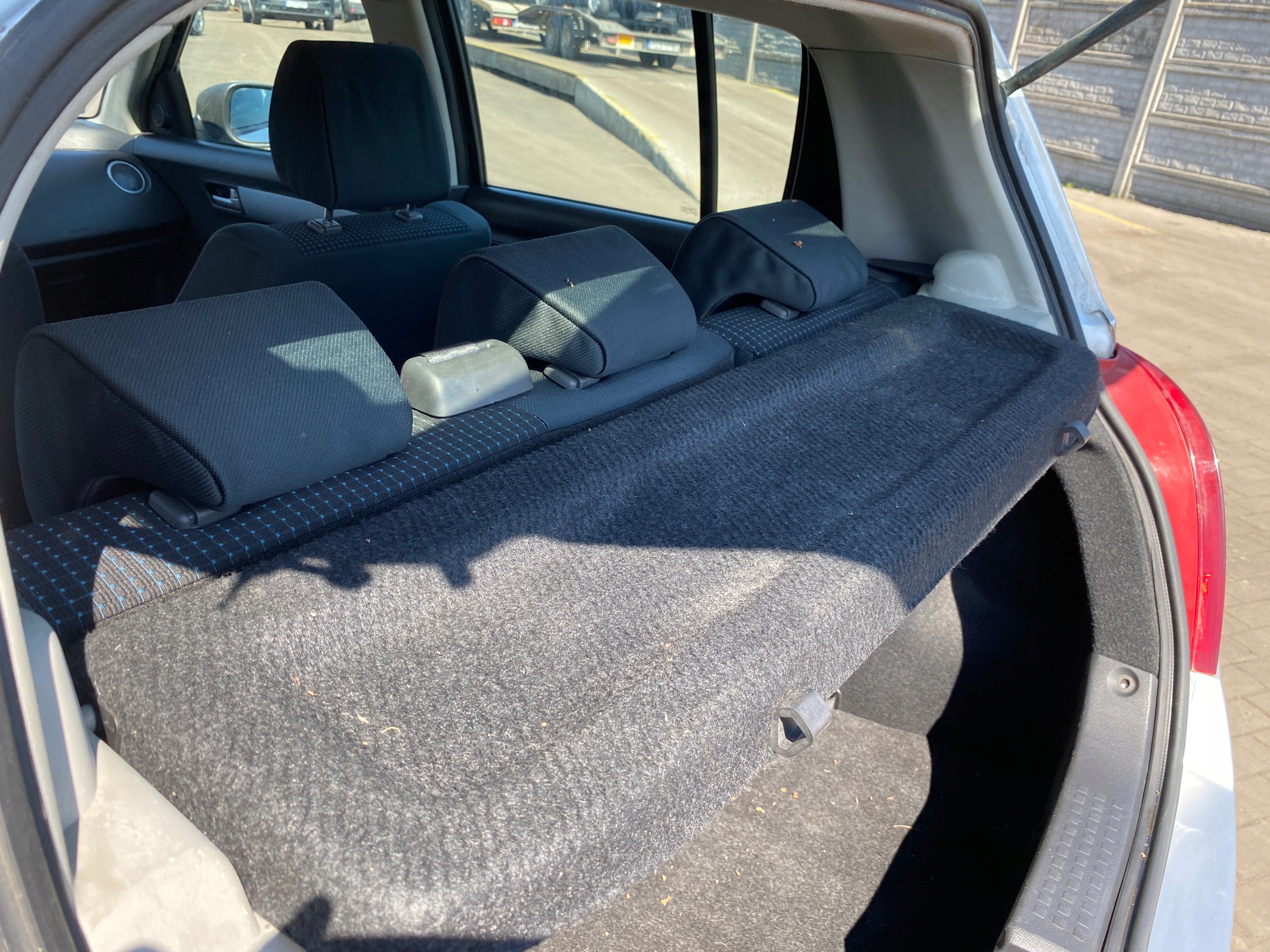 Abdeckung, Hutablage hinten heck Suzuki Swift 3 III 05-15