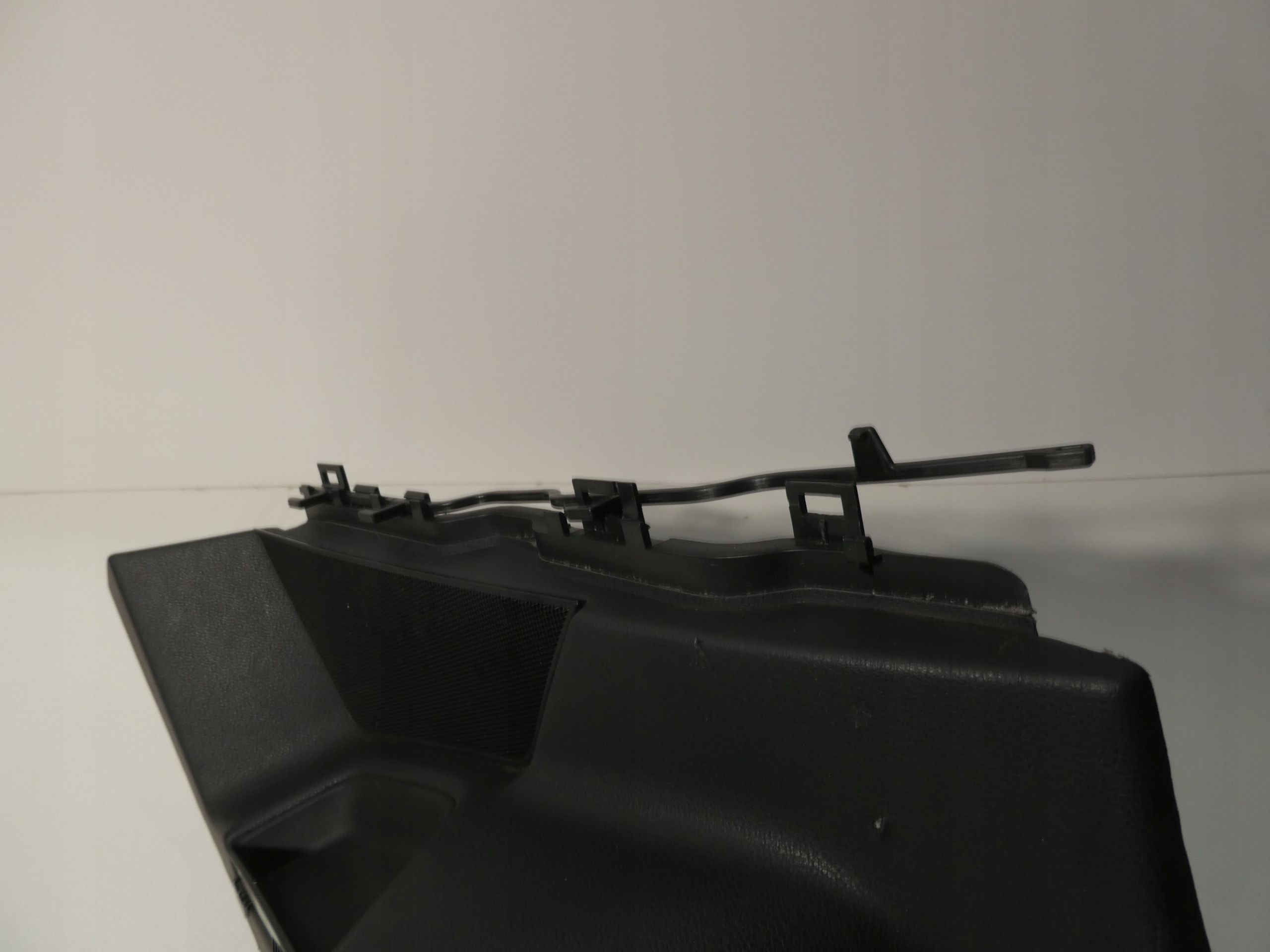 MERCEDES W207 CABRIO side upholstery A2076903525