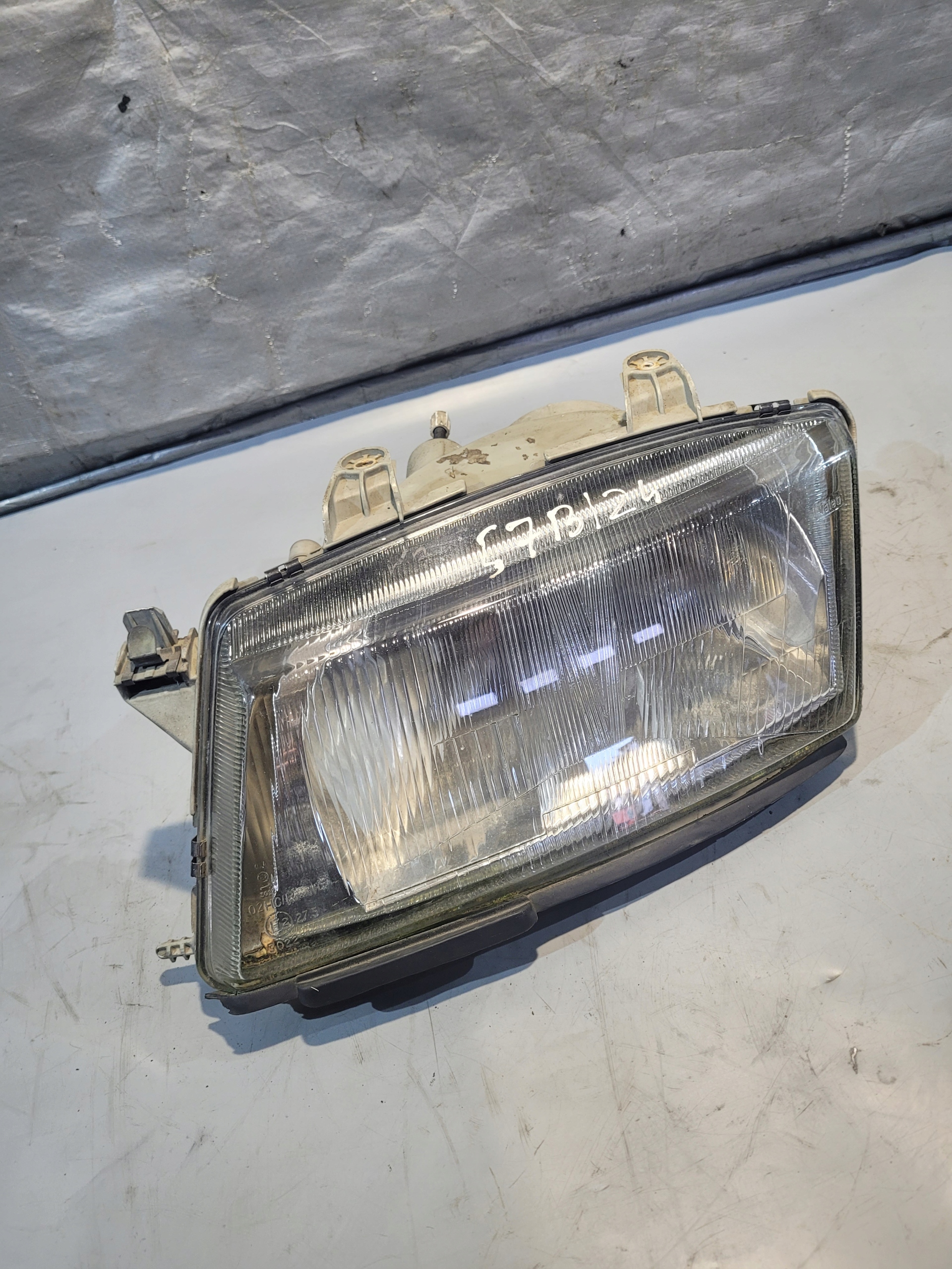 light left front SAAB 9-3 and 98-02r. EU