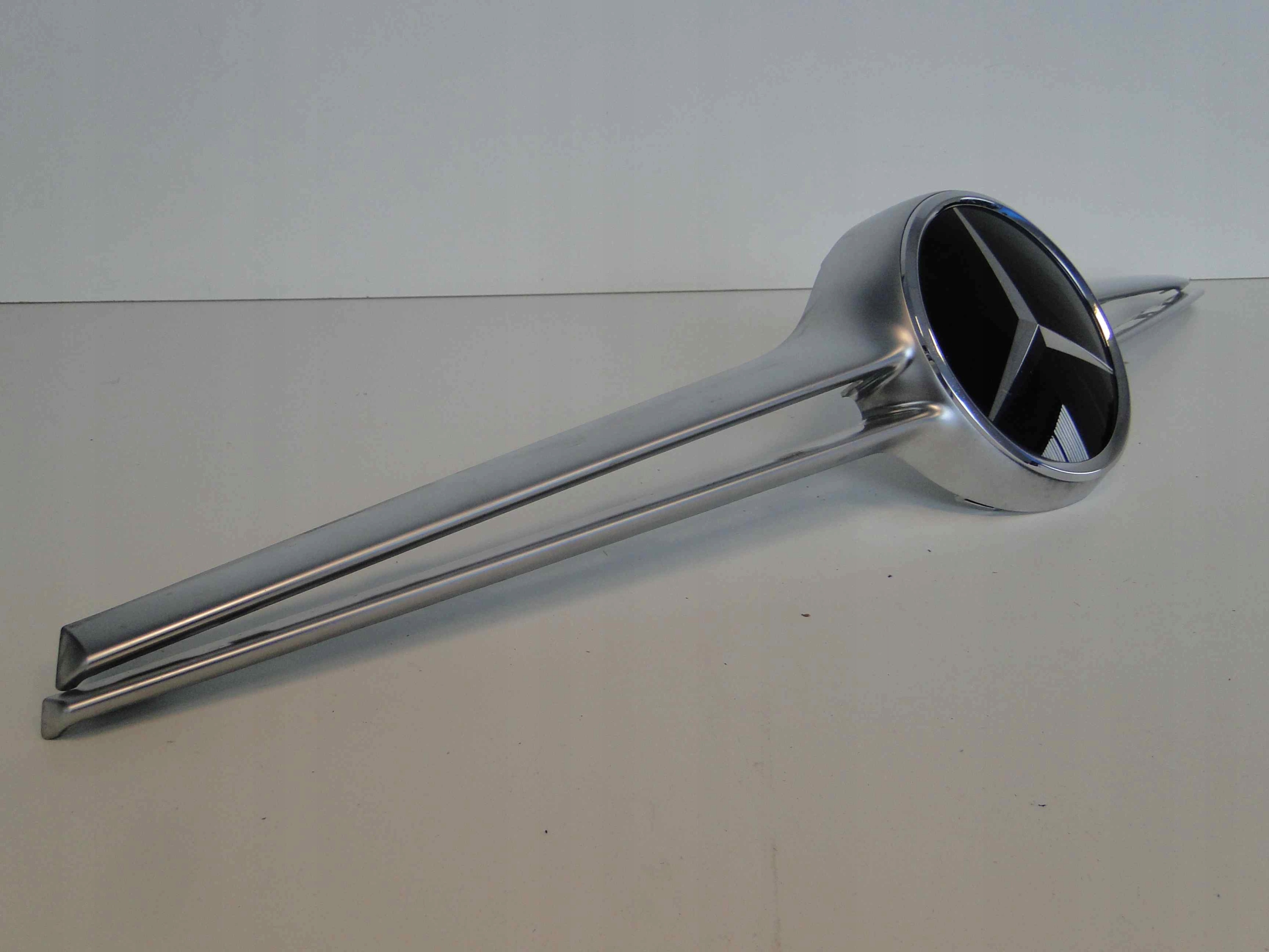 MERCEDES SL R231 231 LIFT LAMEL GRILLA 63 AMG Numer katalogowy części A2318856500