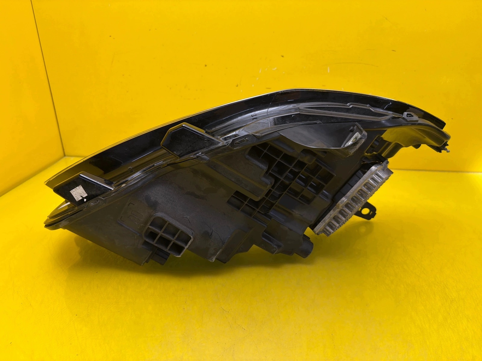 light left front Jaguar XE Lift X760 Mid Led LX73-13W030-EC