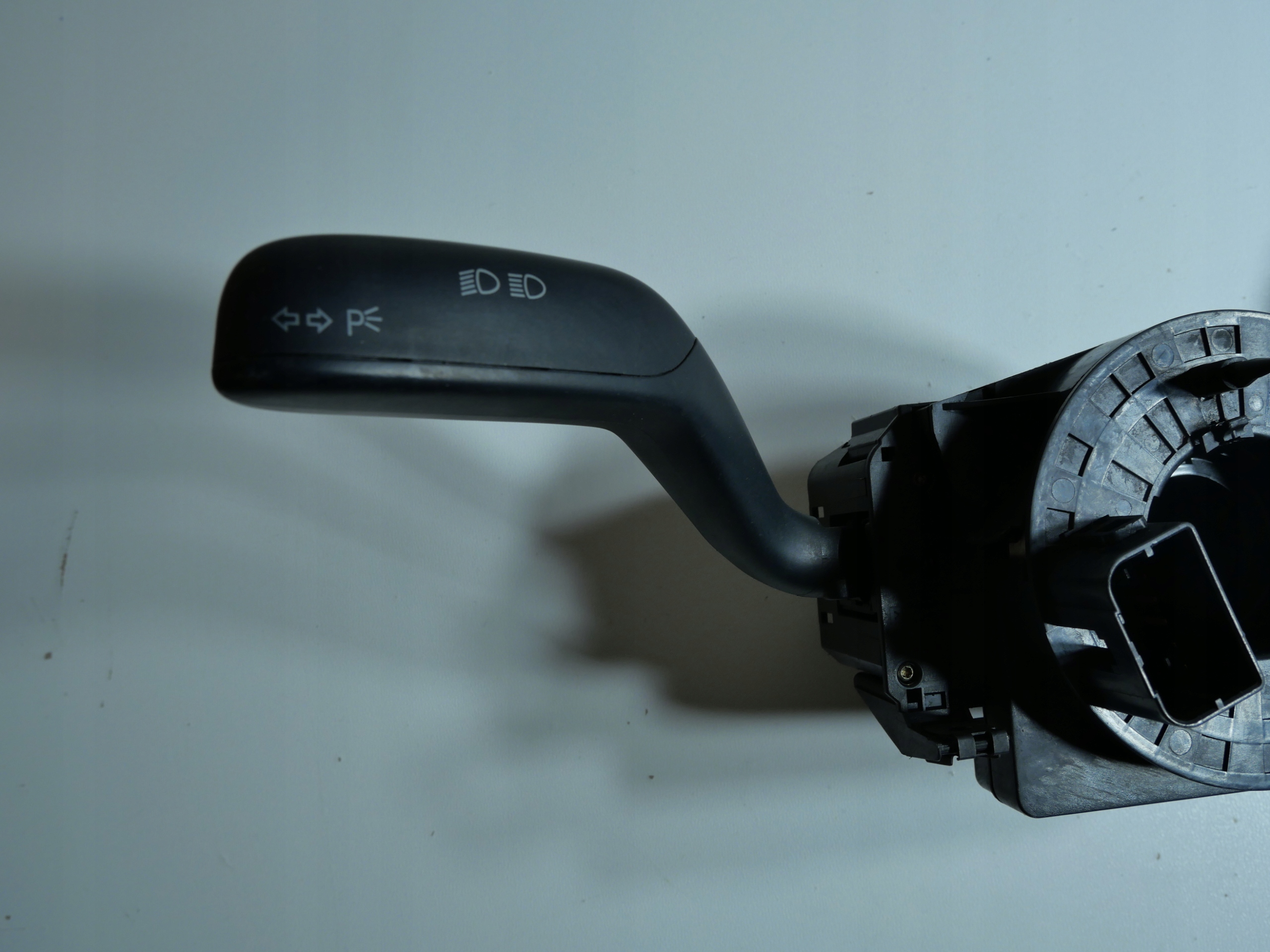 steering wheel levers and controls ring VW T5 7H0