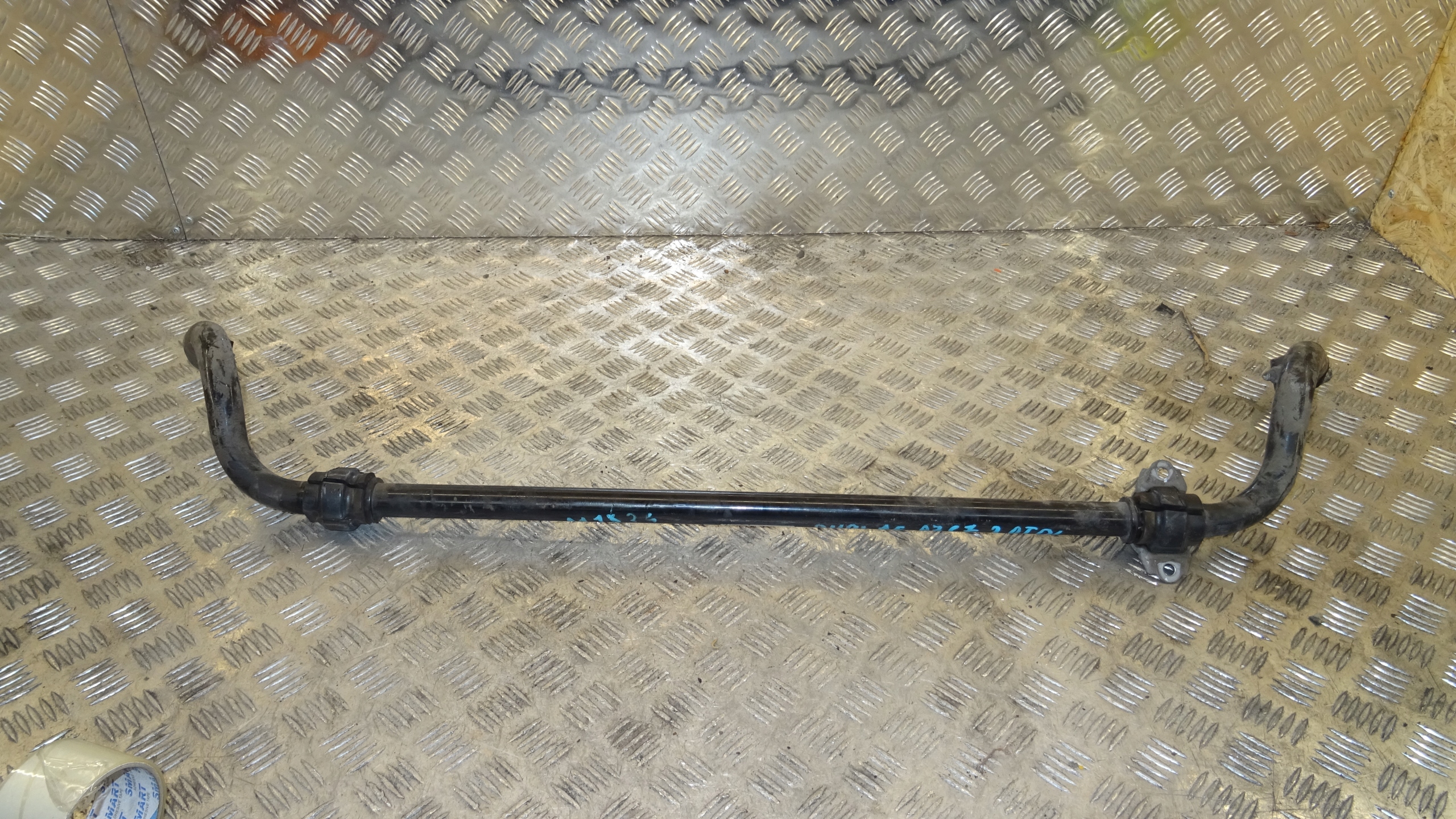 Audi OE 4G0411309E stabilizer rod