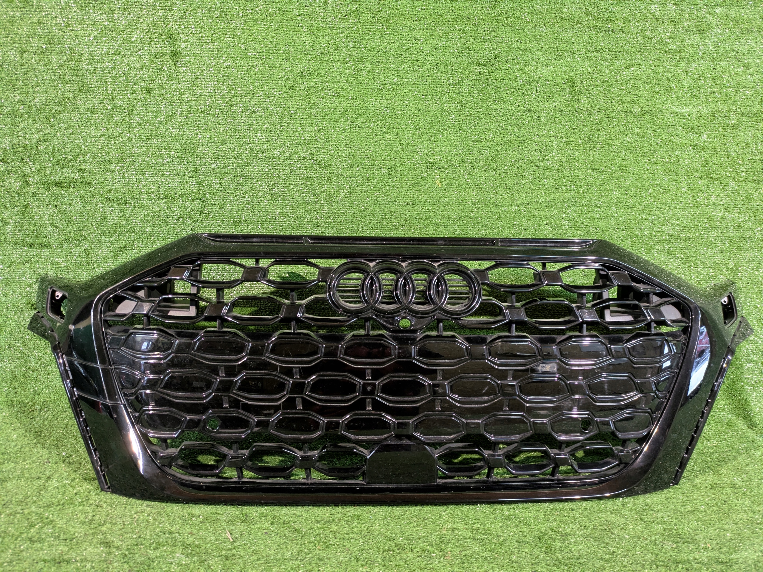 grill grille radiator AUDI RS3 8Y0 20- NR.23
