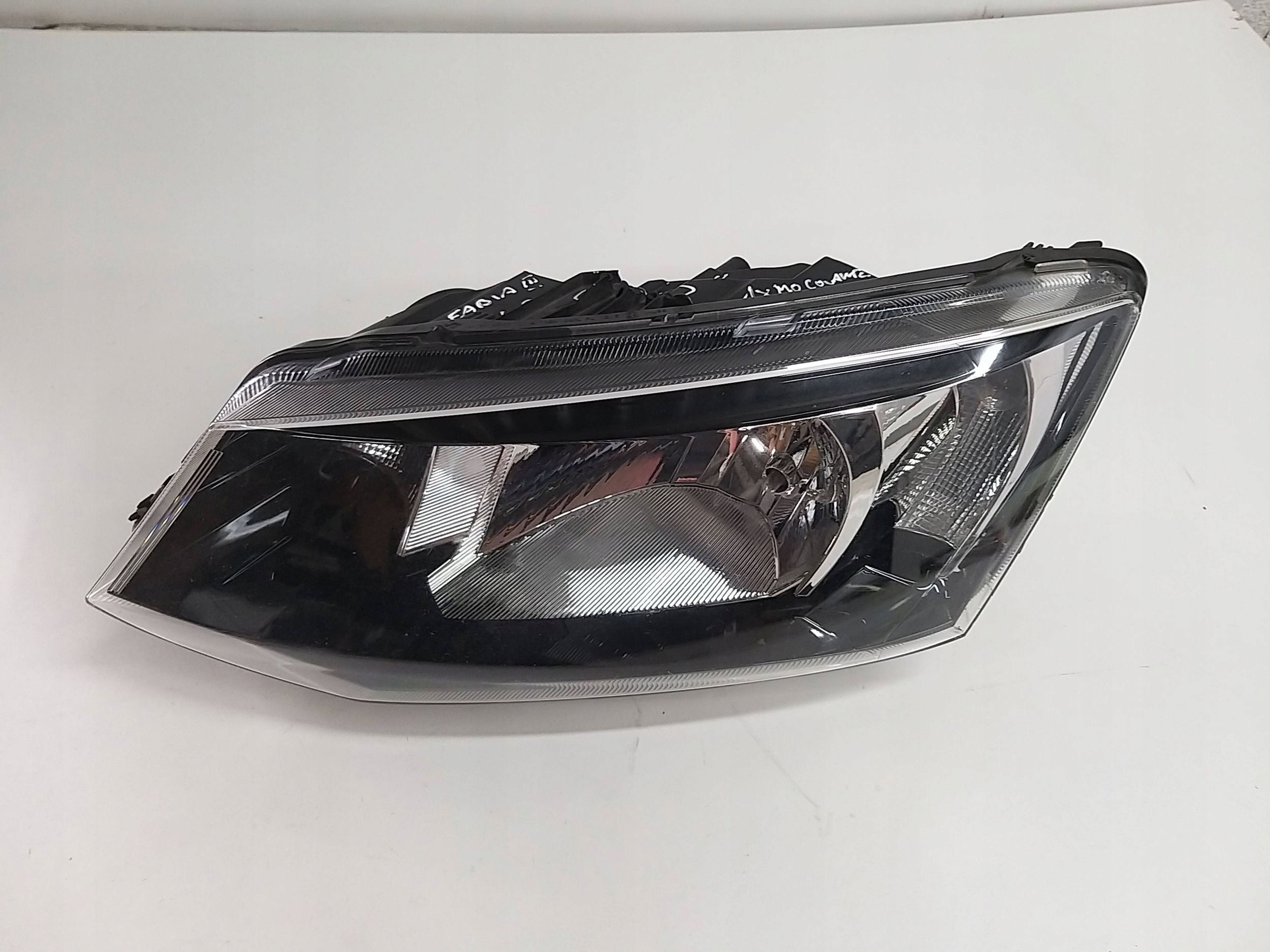 SKODA FABIA III 6V light left front front 14R- 6V1941015