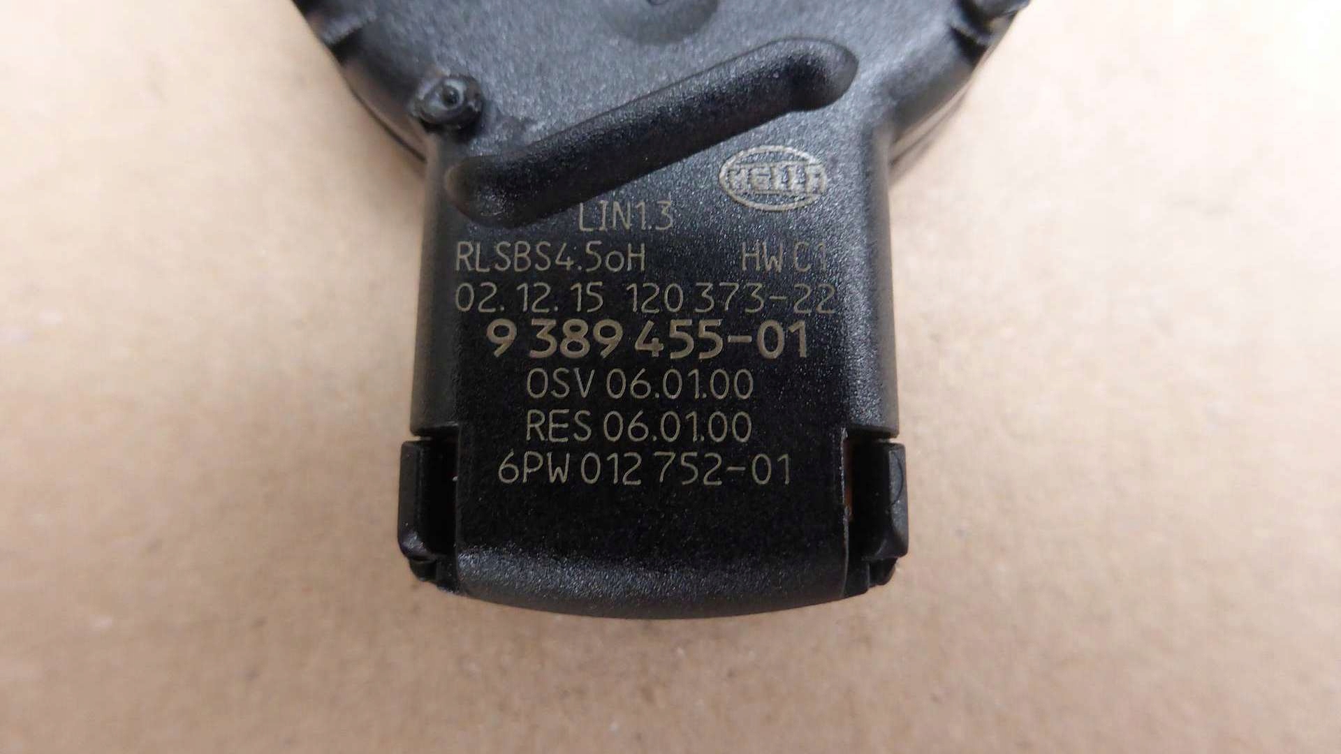 CZUJNIK DESZCZU ZMIERZCHU BMW F10 F11 F01 9389455 Numer katalogowy części 9 389 455