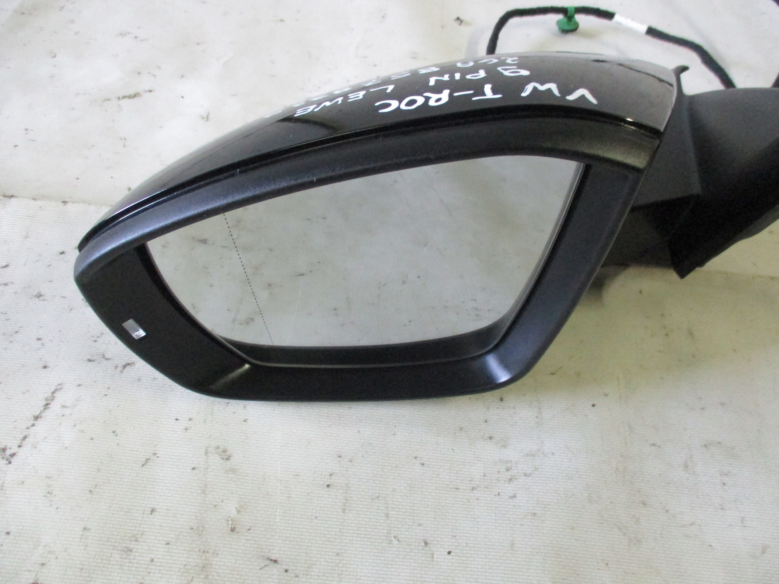 mirror left VW T-Roc 2GA857933B 9 PIN Europa