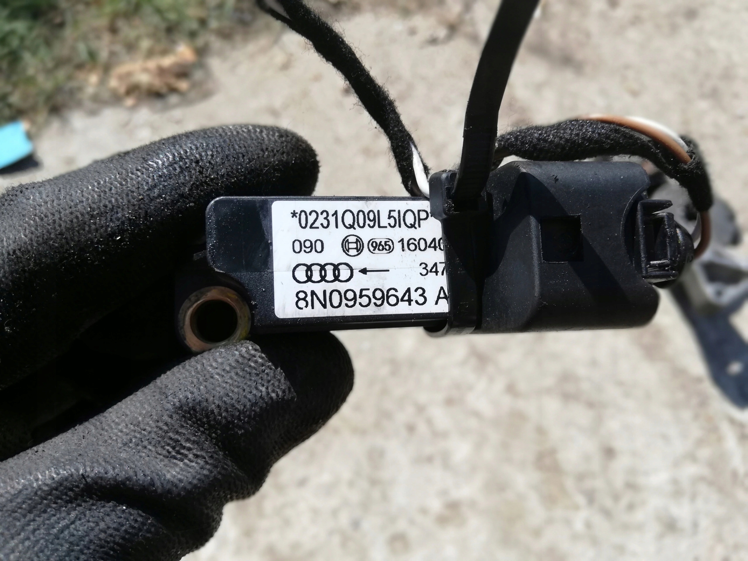 impact sensor 8N0959643A AUDI TT 8N