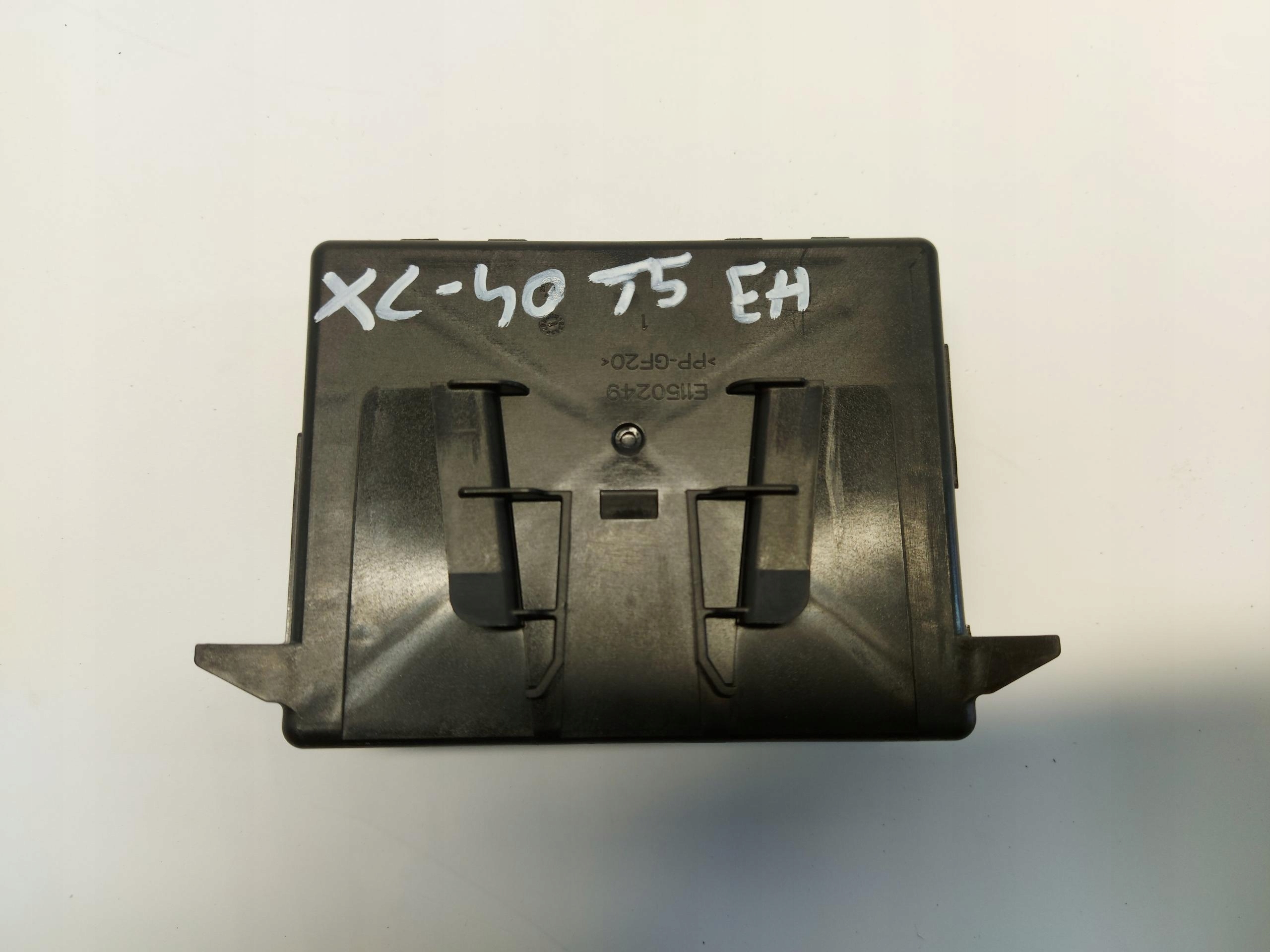 Volvo XC40 T5 EH module control unit 32296405