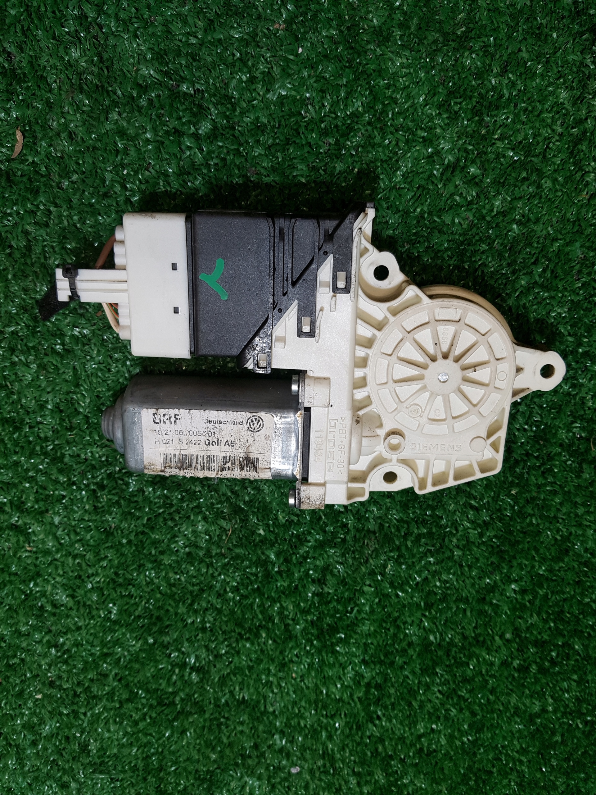 mini motor windows right rear part rear VOLKSWAGEN GOLF 5 0536006001