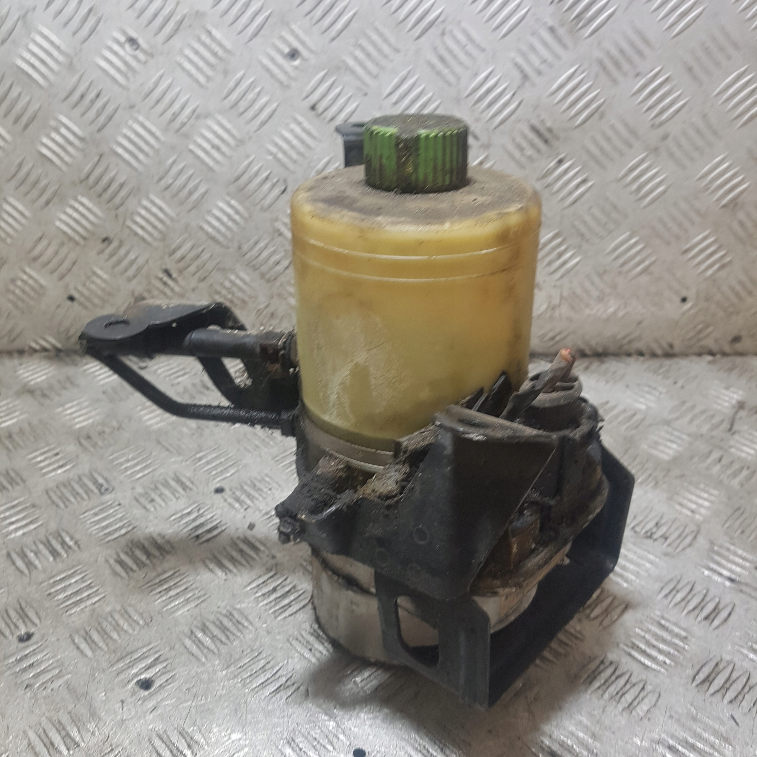 servo pump electrical SKODA FABIA 1