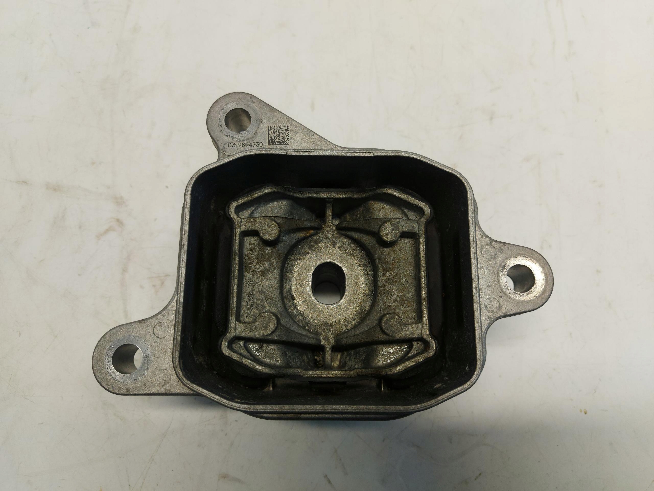 BMW iX1 X1 U11 holder airbag front right 9894730
