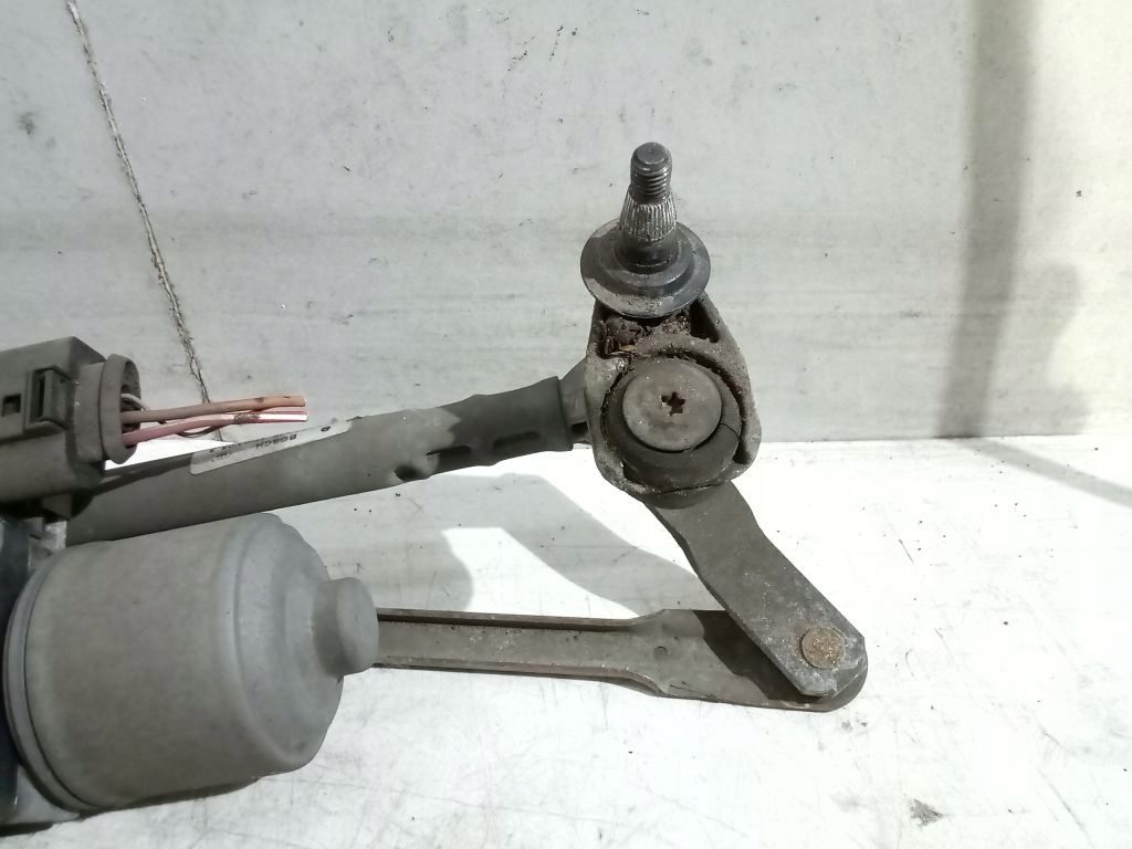Seat Altea wiper mechanism right front 5PO955024C