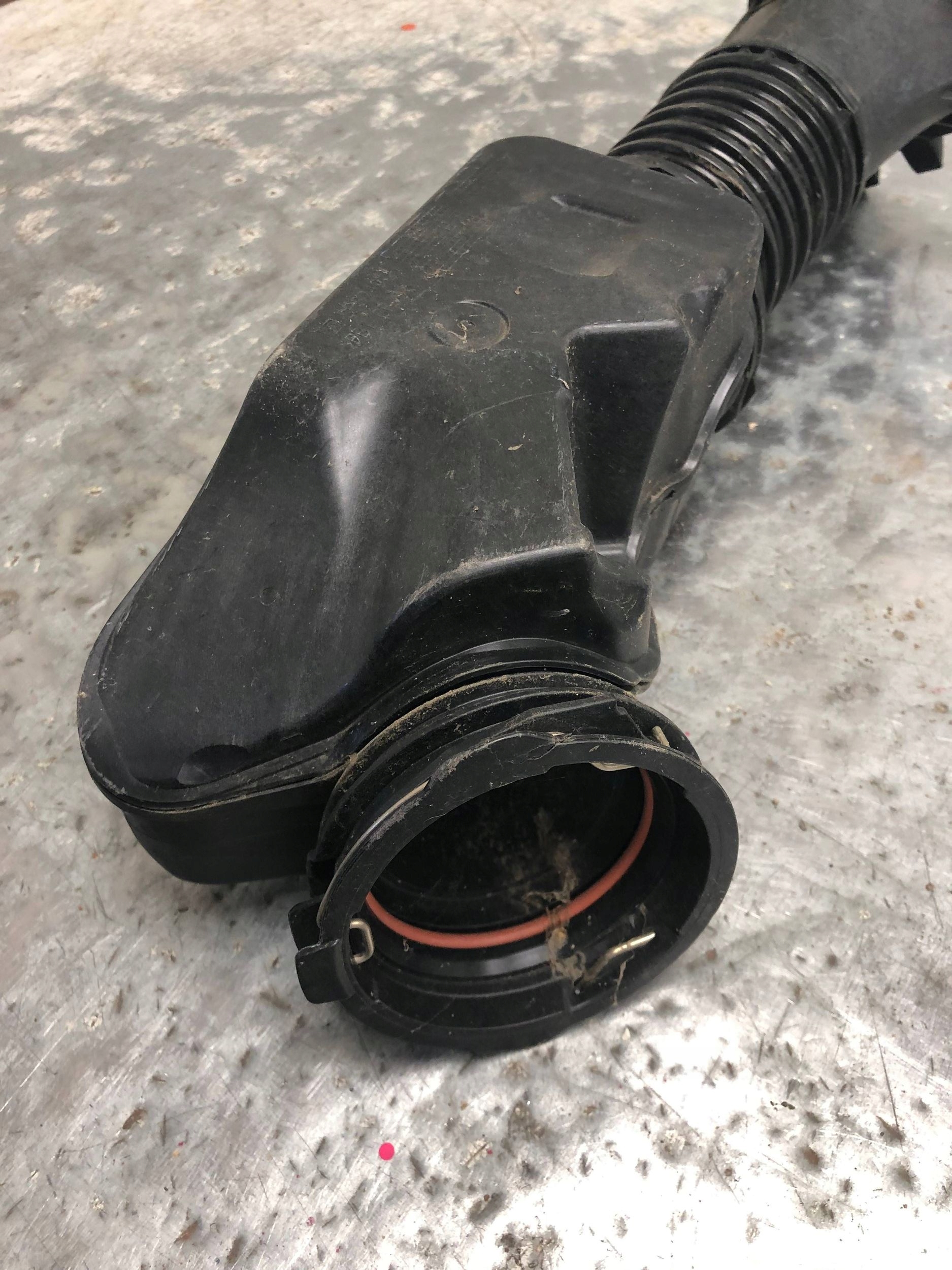 pipe air hose MERCEDES C254 A2540901000