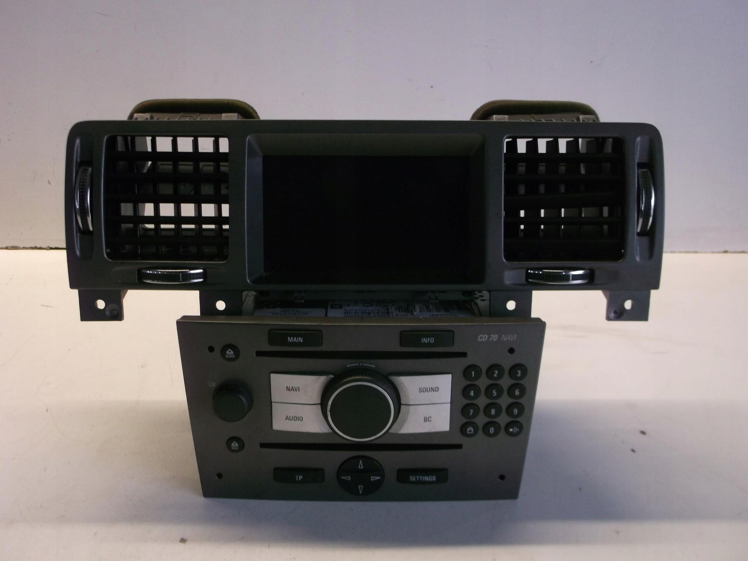 RADIO CD NAWIGACJA WYŚWIETLACZ OPEL SIGNUM #