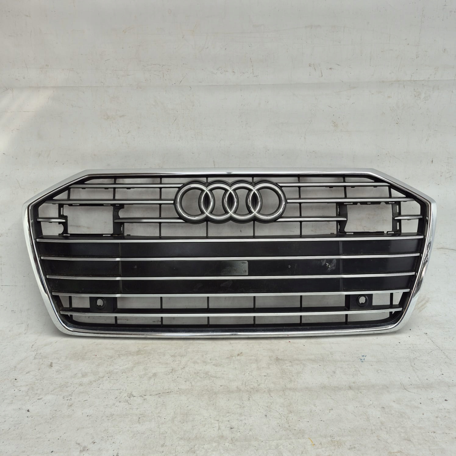 AUDI A6 C8 4K 18-> maska maska PDC RADAR
