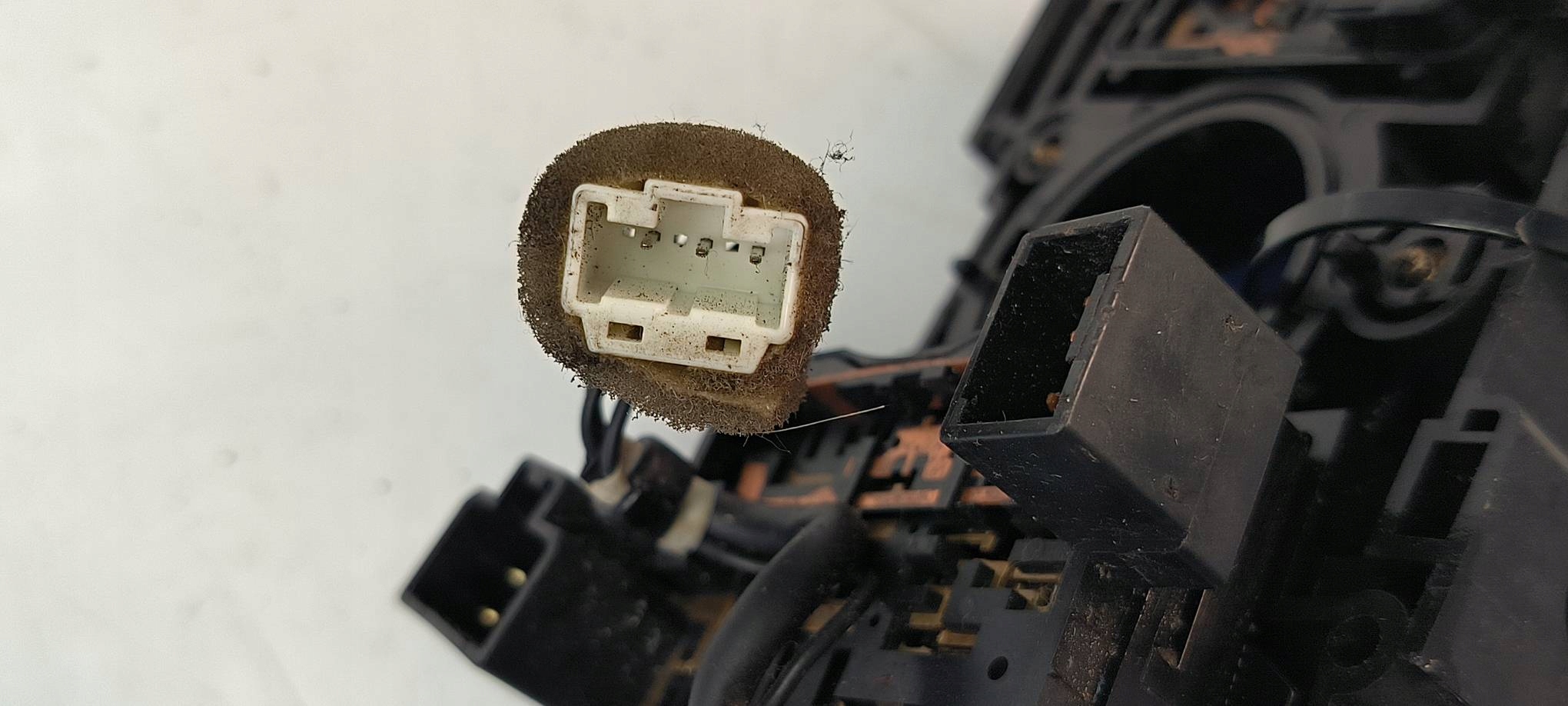 Commodo essuie glace NISSAN ALMERA