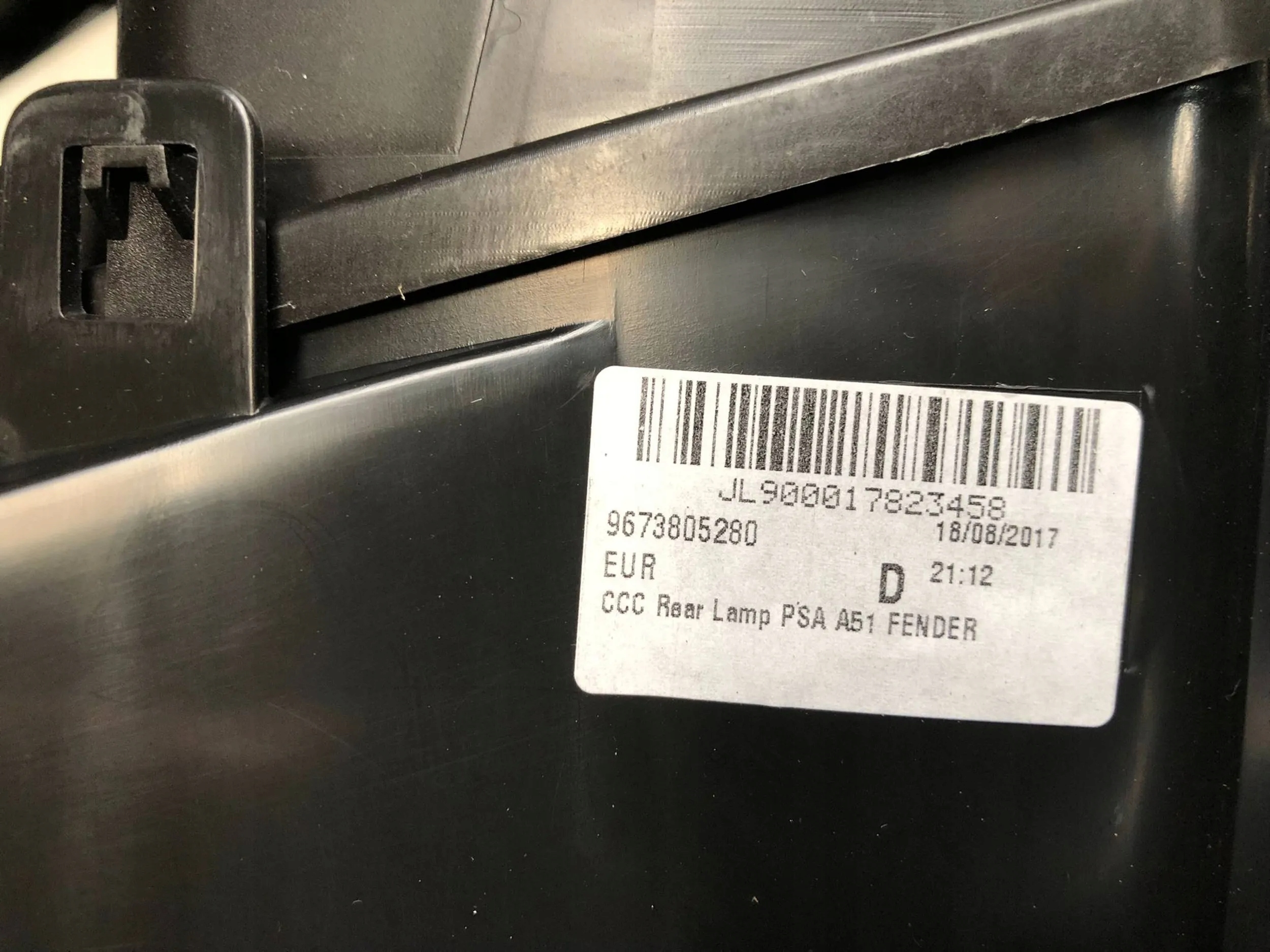 Lampa tył prawy Citroen C3 2011 Strona zabudowy prawa