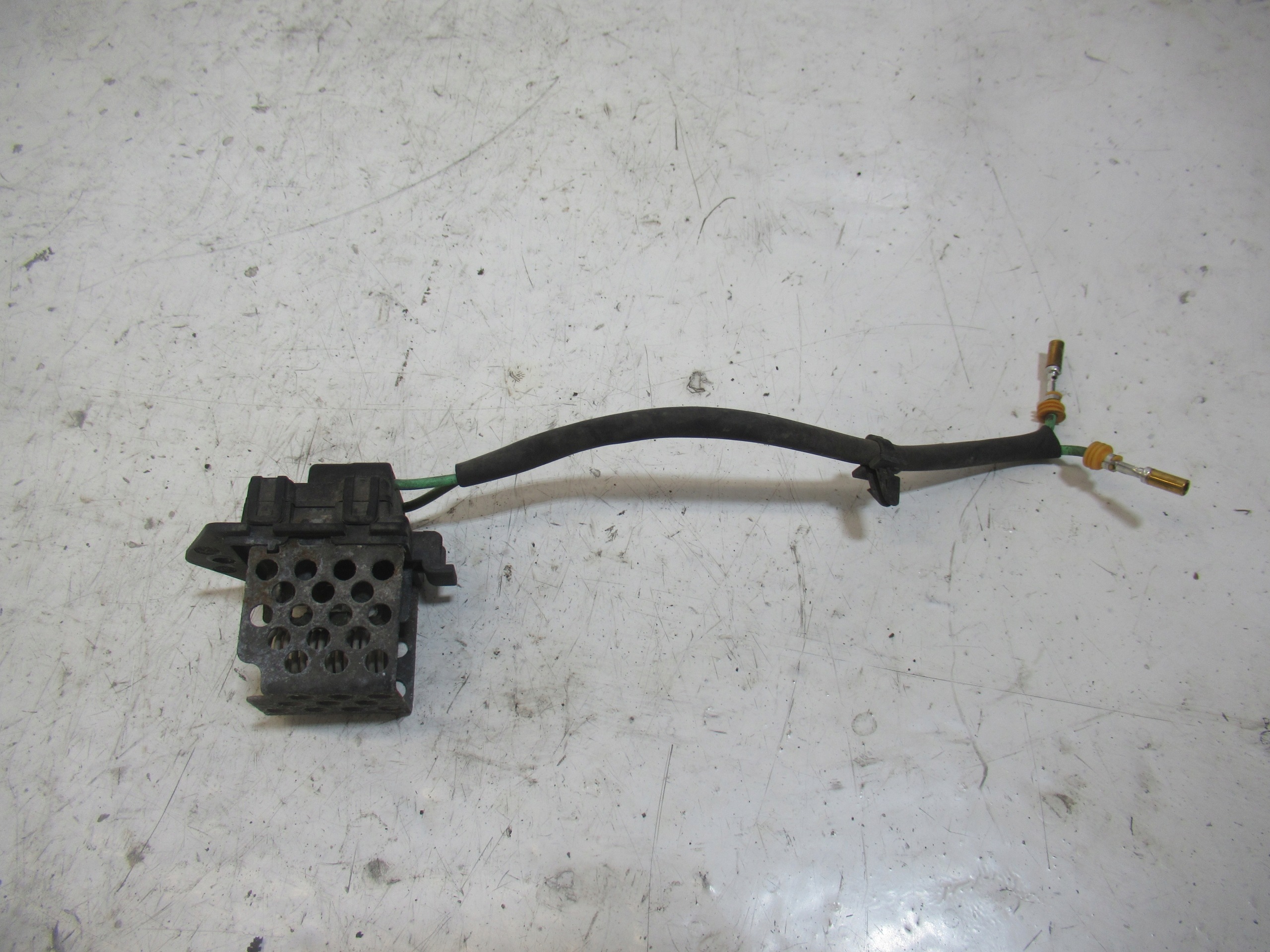 resistor, rheostat, regulator heater fan resistor FORD FOCUS MK1