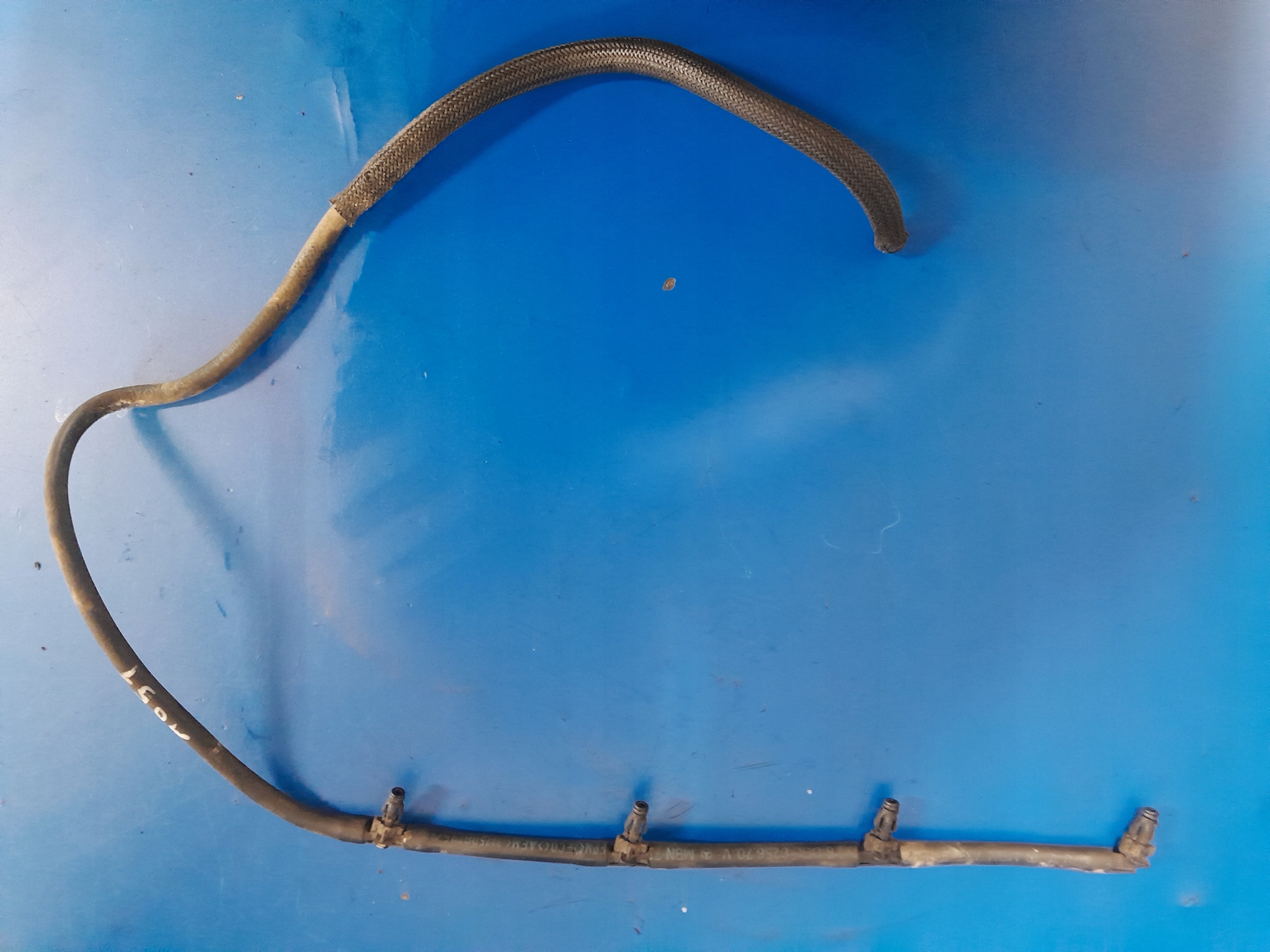 PRZELEWY PRZEWODY WTRYSKOWE MERCEDES 2.2 CDI A651